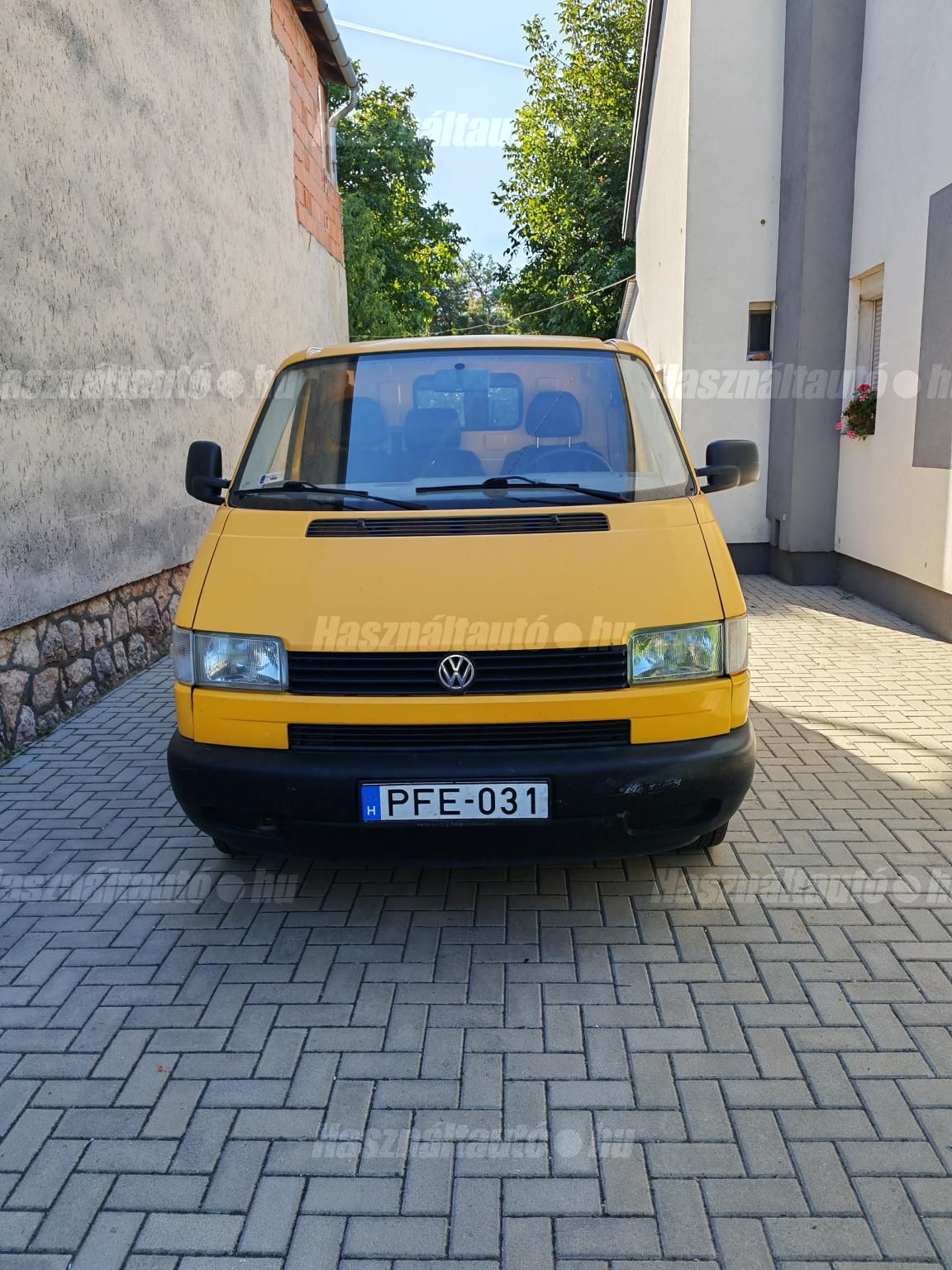 VOLKSWAGEN TRANSPORTER T4 2000/8 - 1
