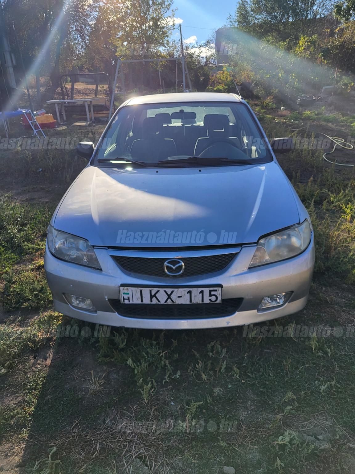 MAZDA 323 2002/12 - 1