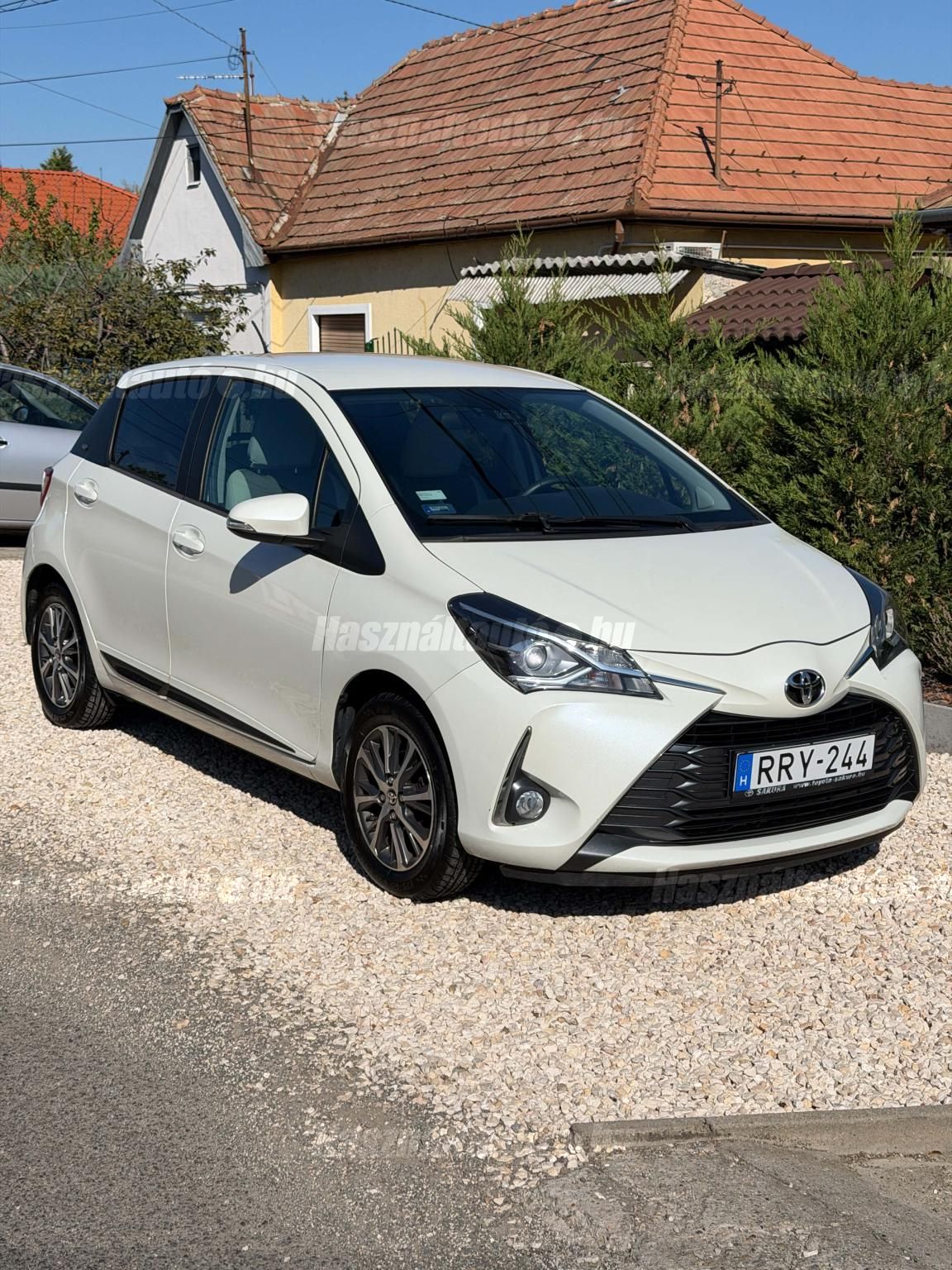 TOYOTA YARIS 2019/12 - 1