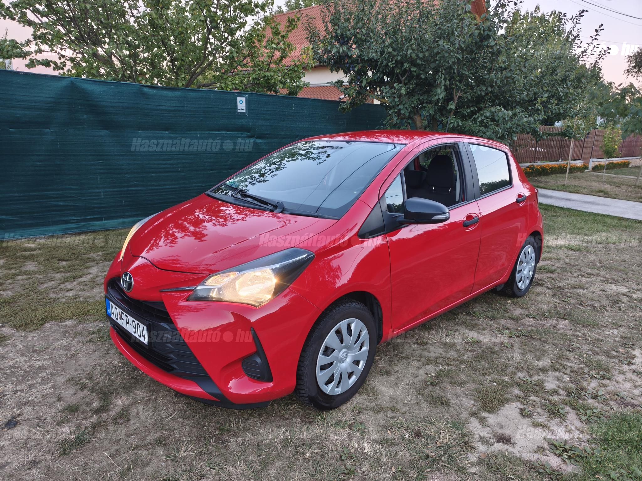 TOYOTA YARIS 2017/6 - 1