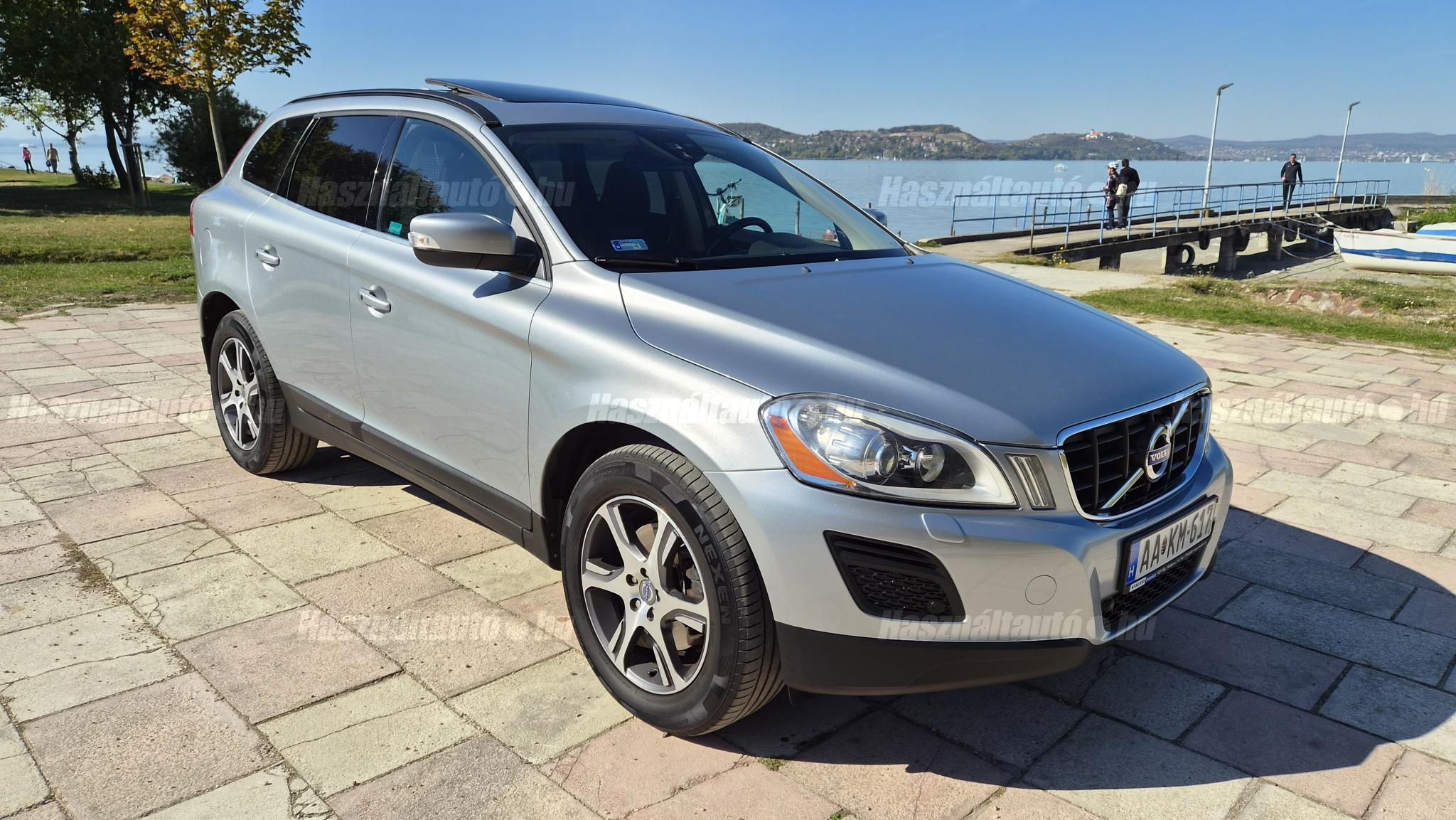 VOLVO XC60 2012/4 - 1