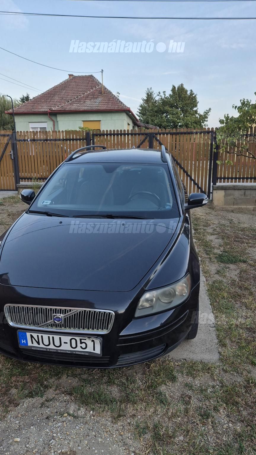 VOLVO V50 2006/8 - 1