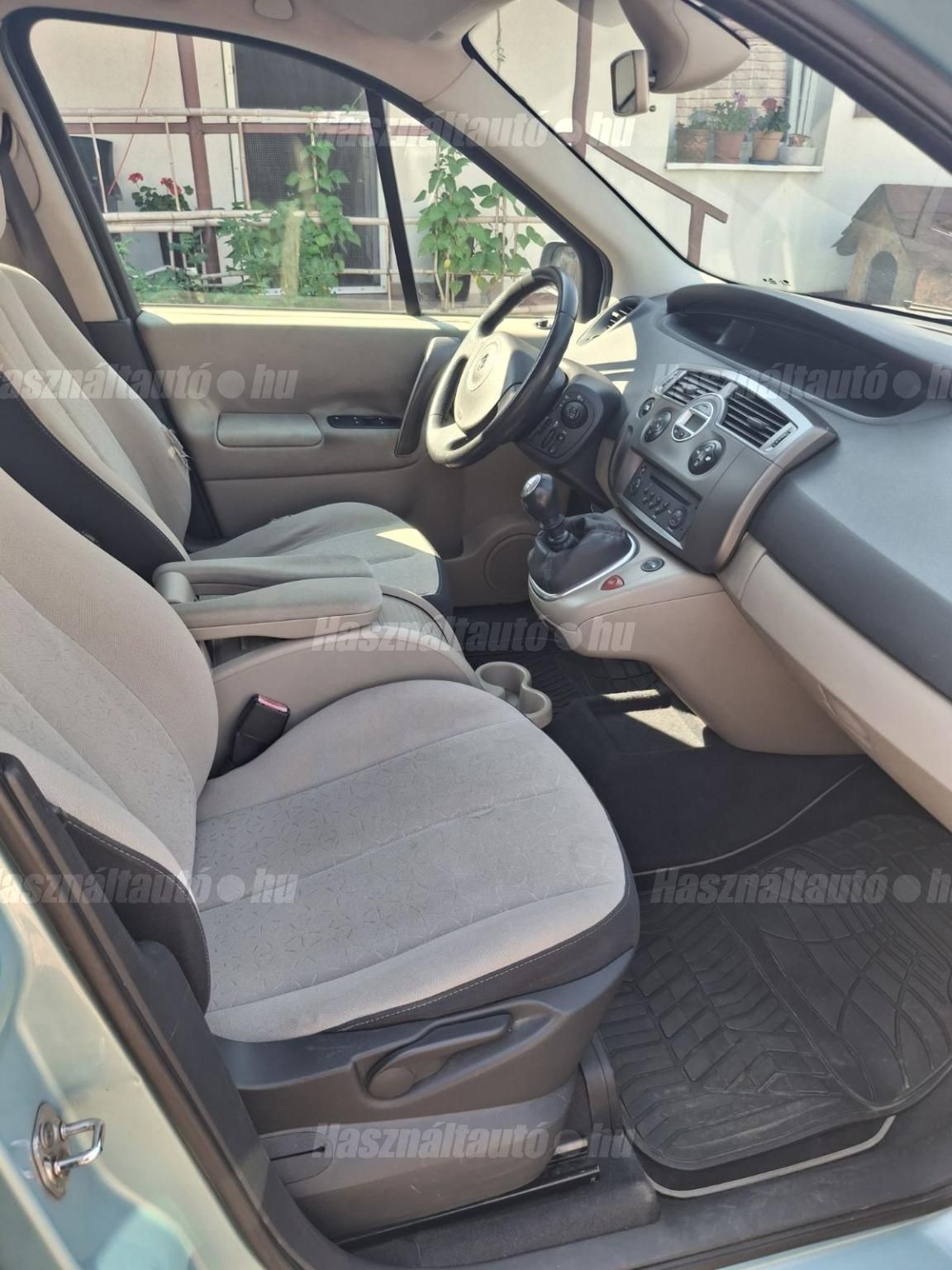 RENAULT SCENIC 2008/9 - 1