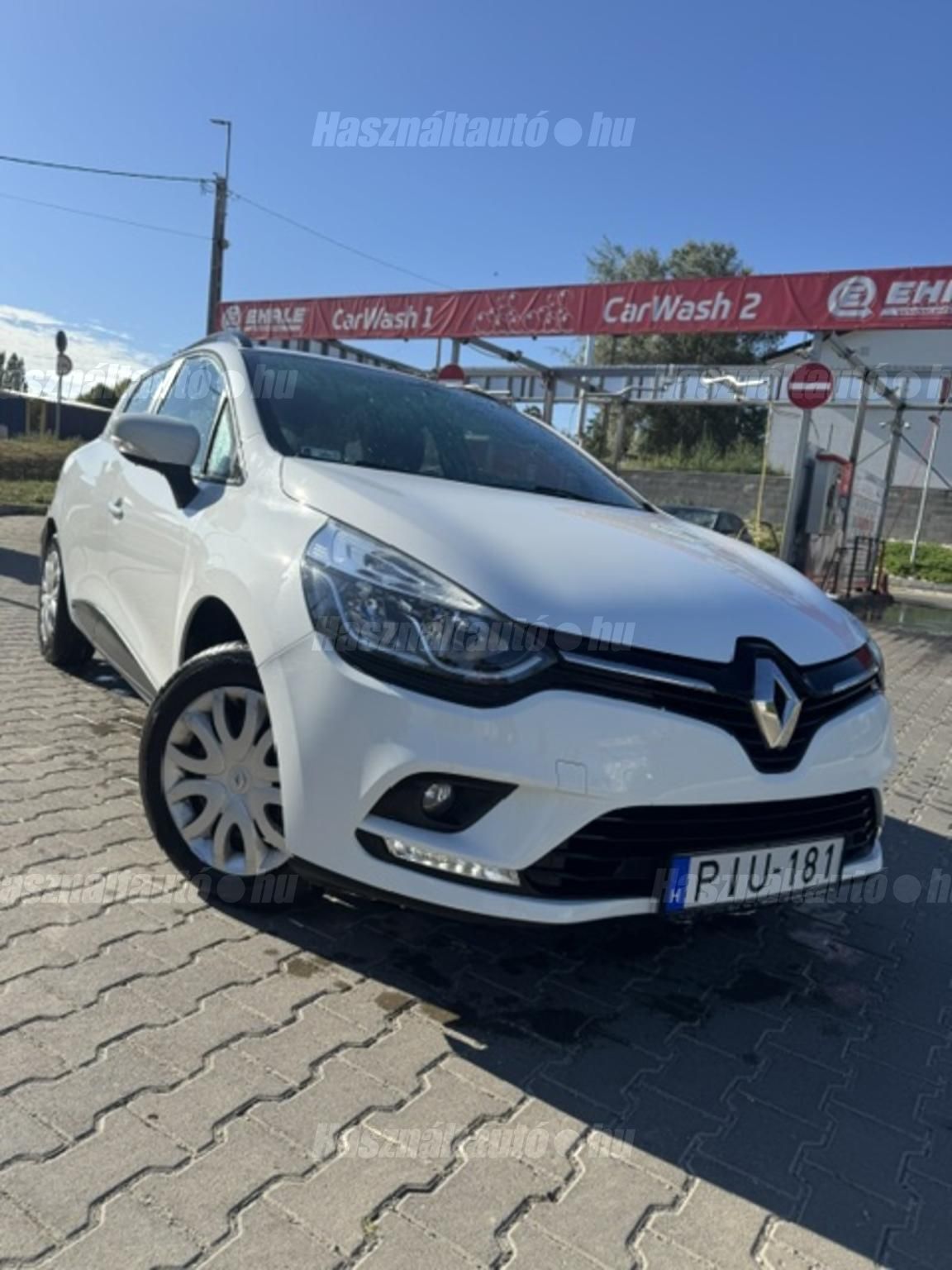 RENAULT CLIO 2017/8 - 1