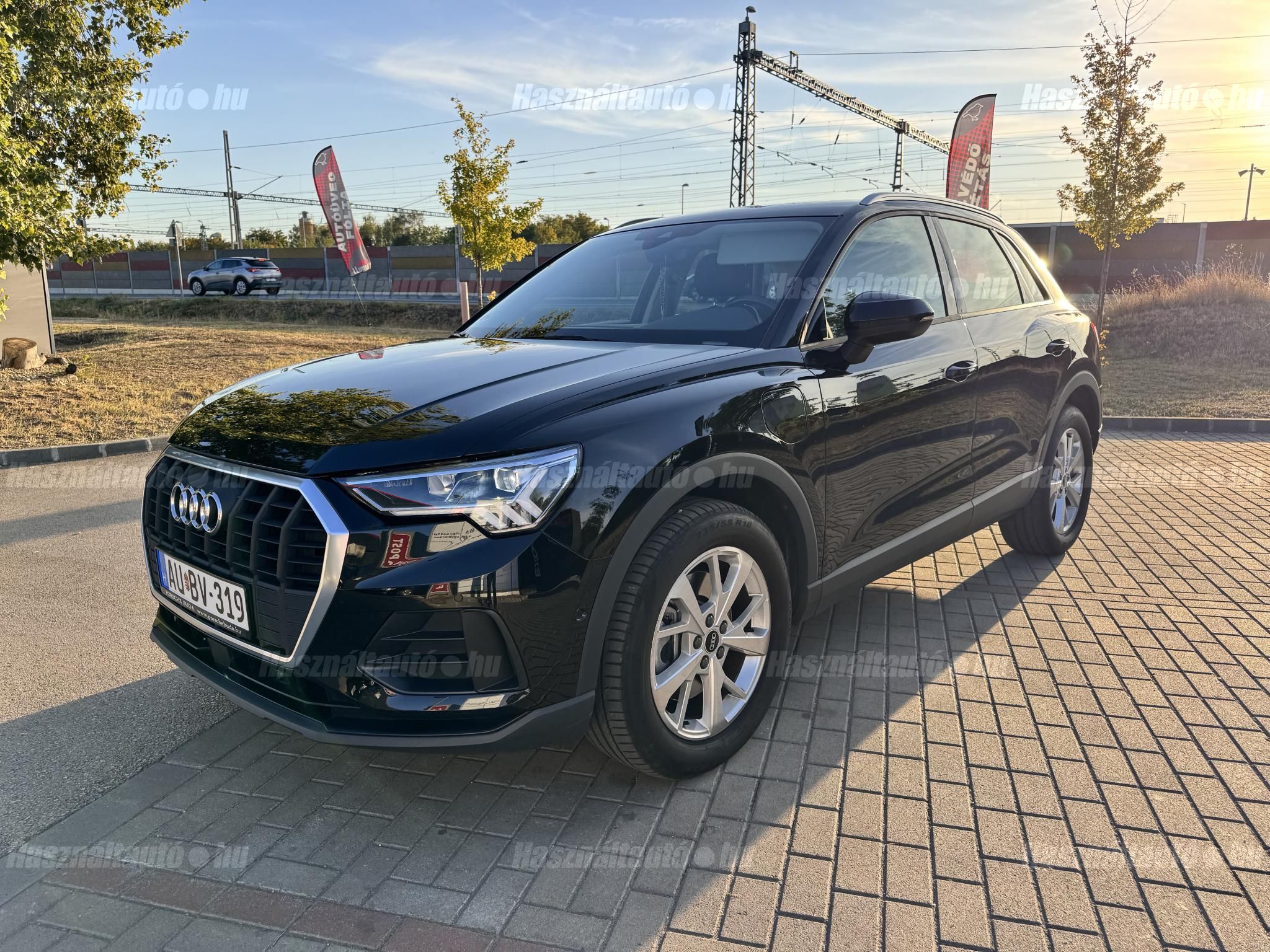 AUDI Q3 2021/8 - 1