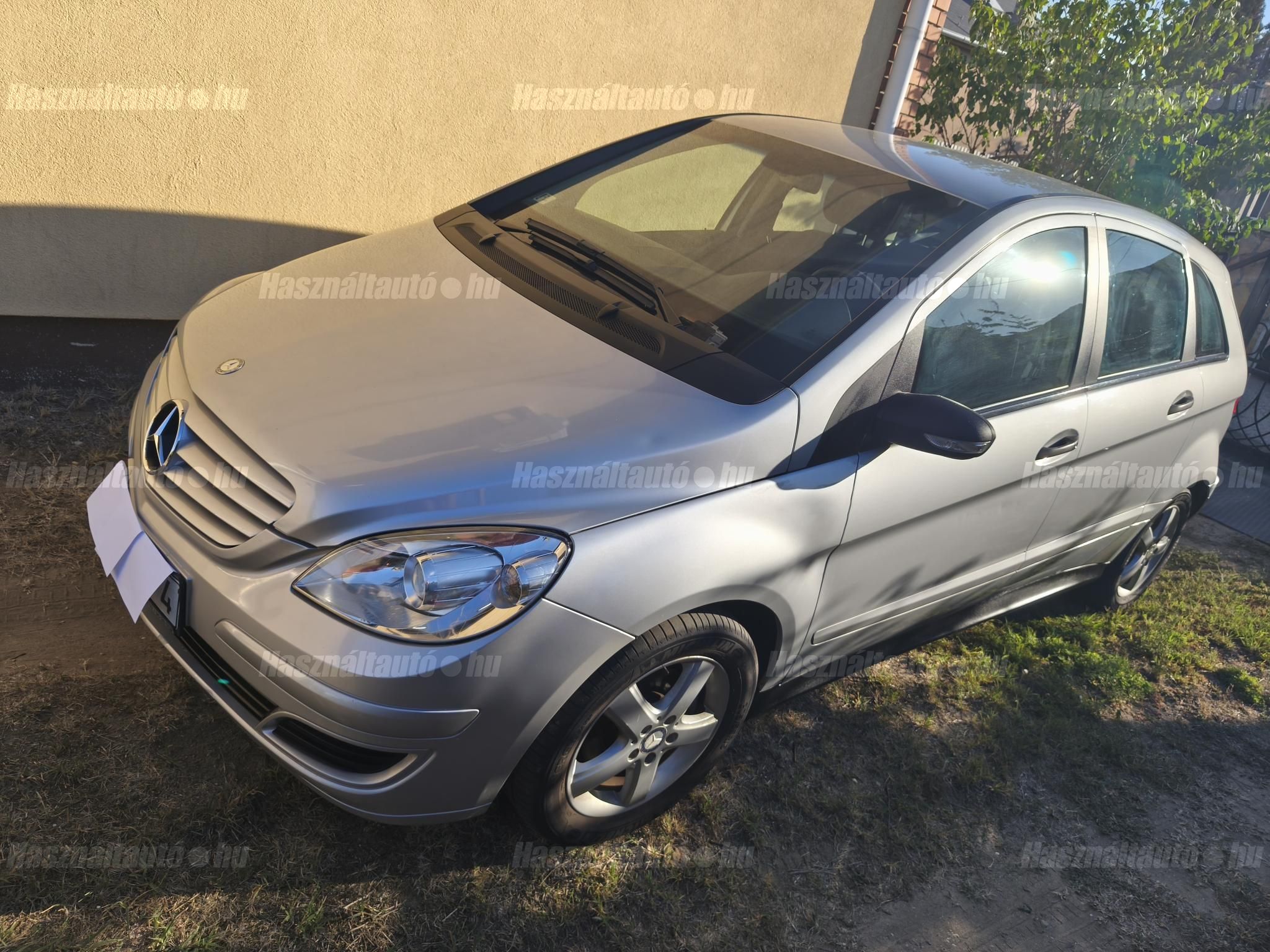 MERCEDES-BENZ B 180 2007/9 - 1