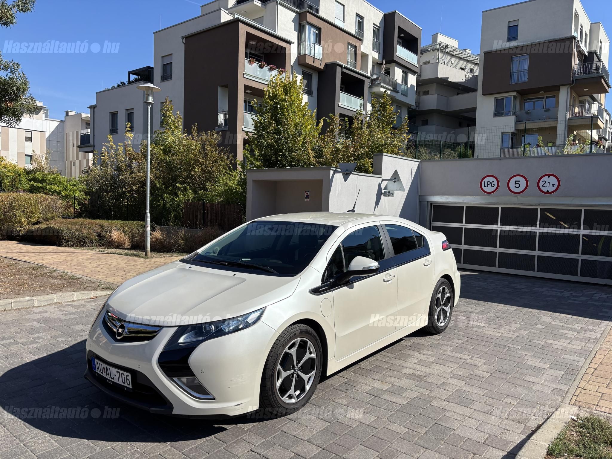 OPEL AMPERA 2014/1 - 1