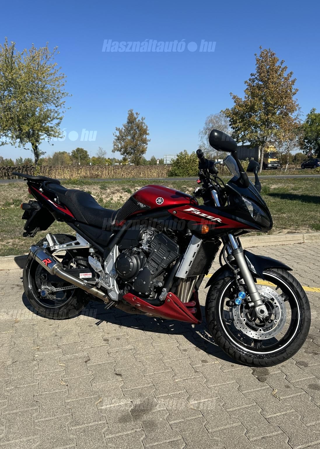 YAMAHA FZS 1000 (FAZER) 2005/6 - 1