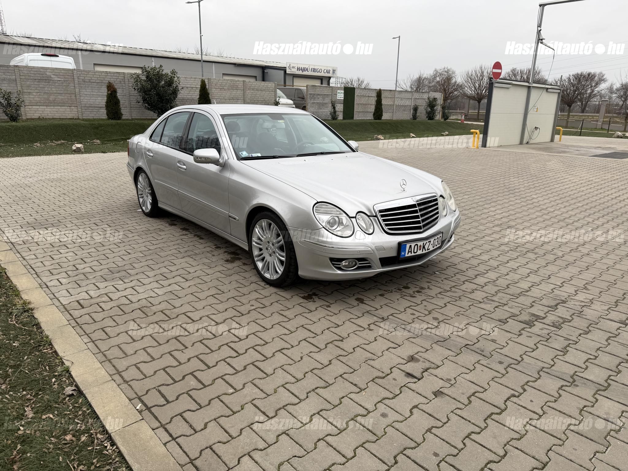 MERCEDES-BENZ E 320 2007/11 - 1