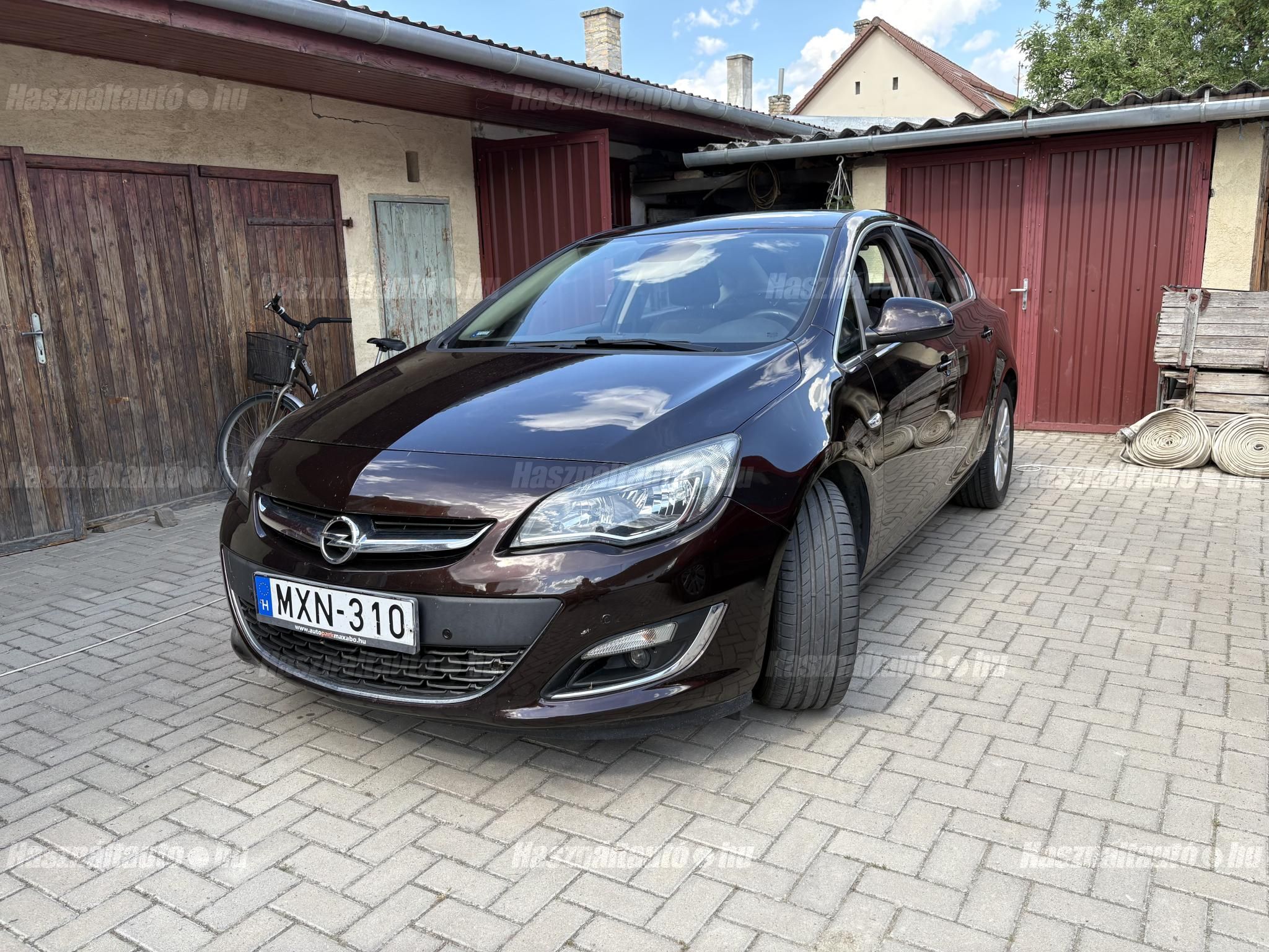 OPEL ASTRA J 2014/12 - 1