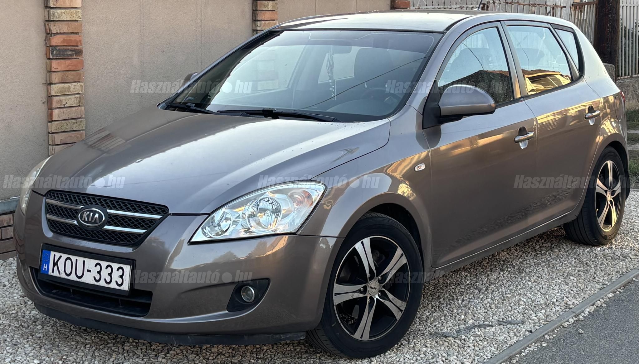 KIA CEE'D 2008 - 1