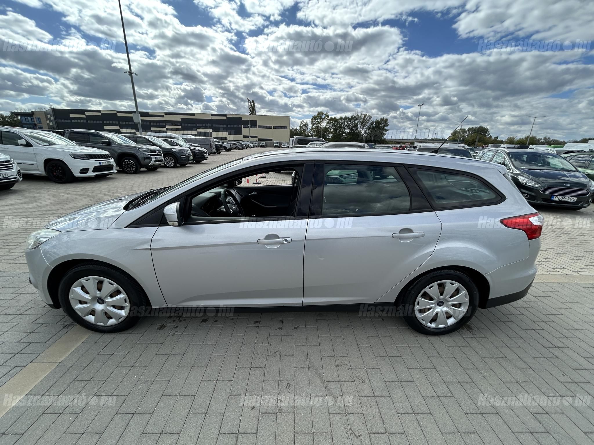 FORD FOCUS 2012/12 - 1