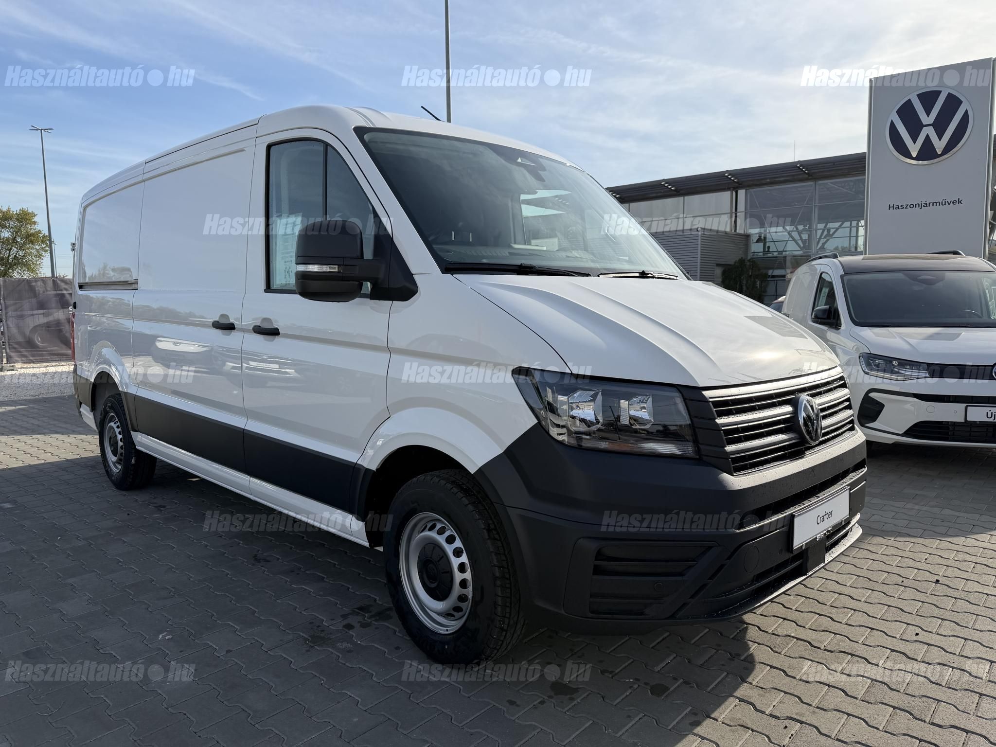VOLKSWAGEN CRAFTER 2026/9 - 1