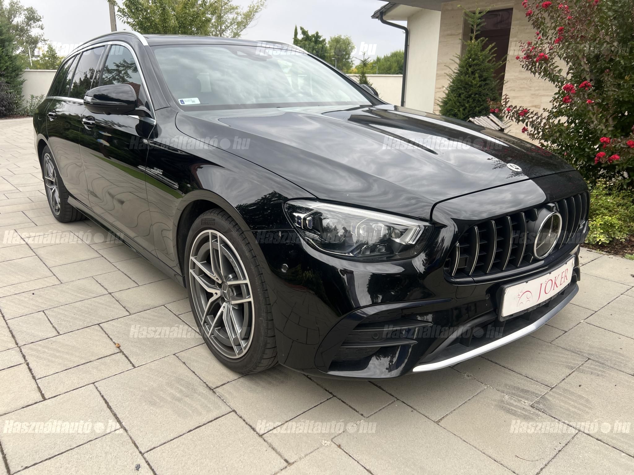 MERCEDES-AMG E 53 2021/11 - 1