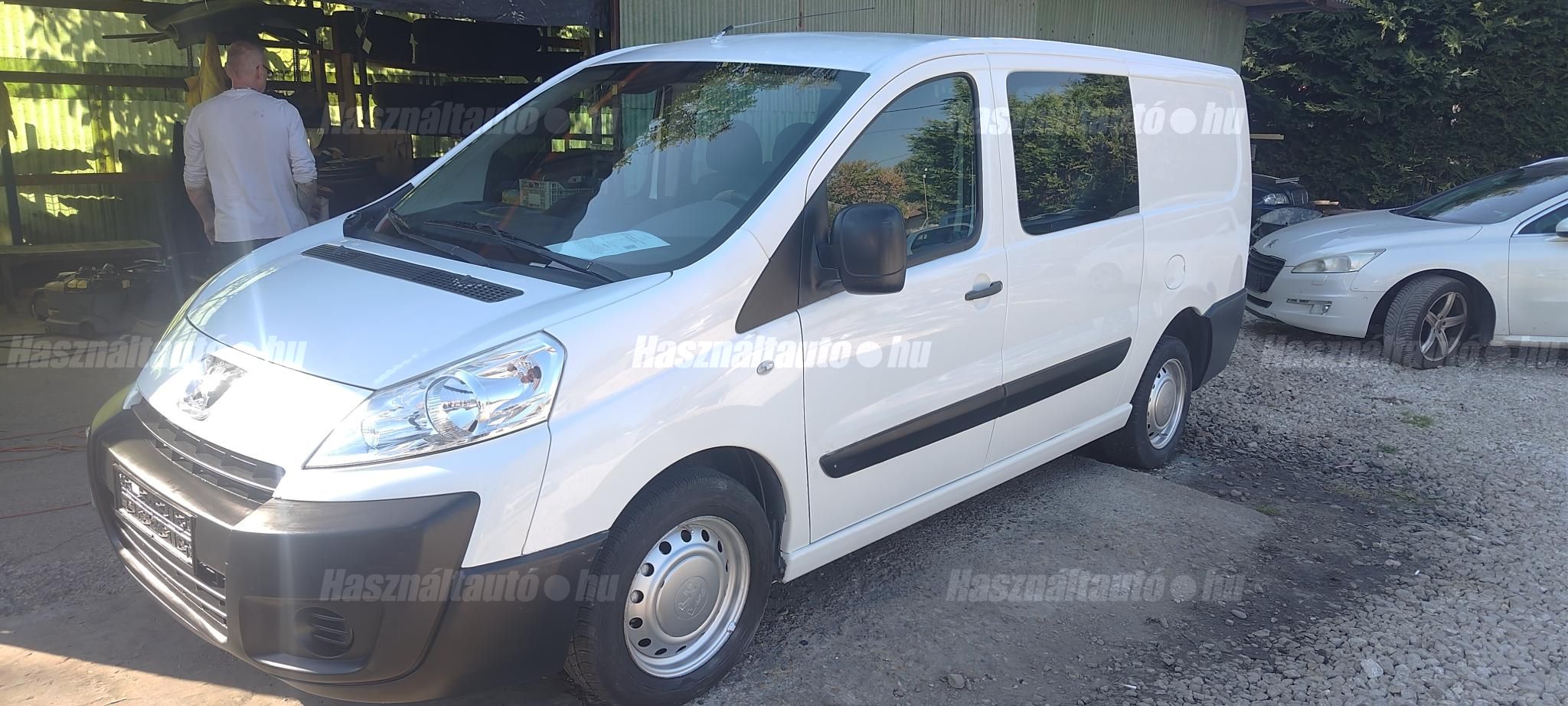 PEUGEOT EXPERT 2012/10 - 1