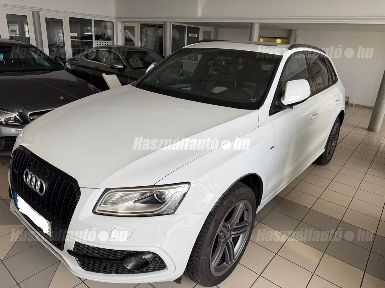 AUDI Q5 2013/7 - 1
