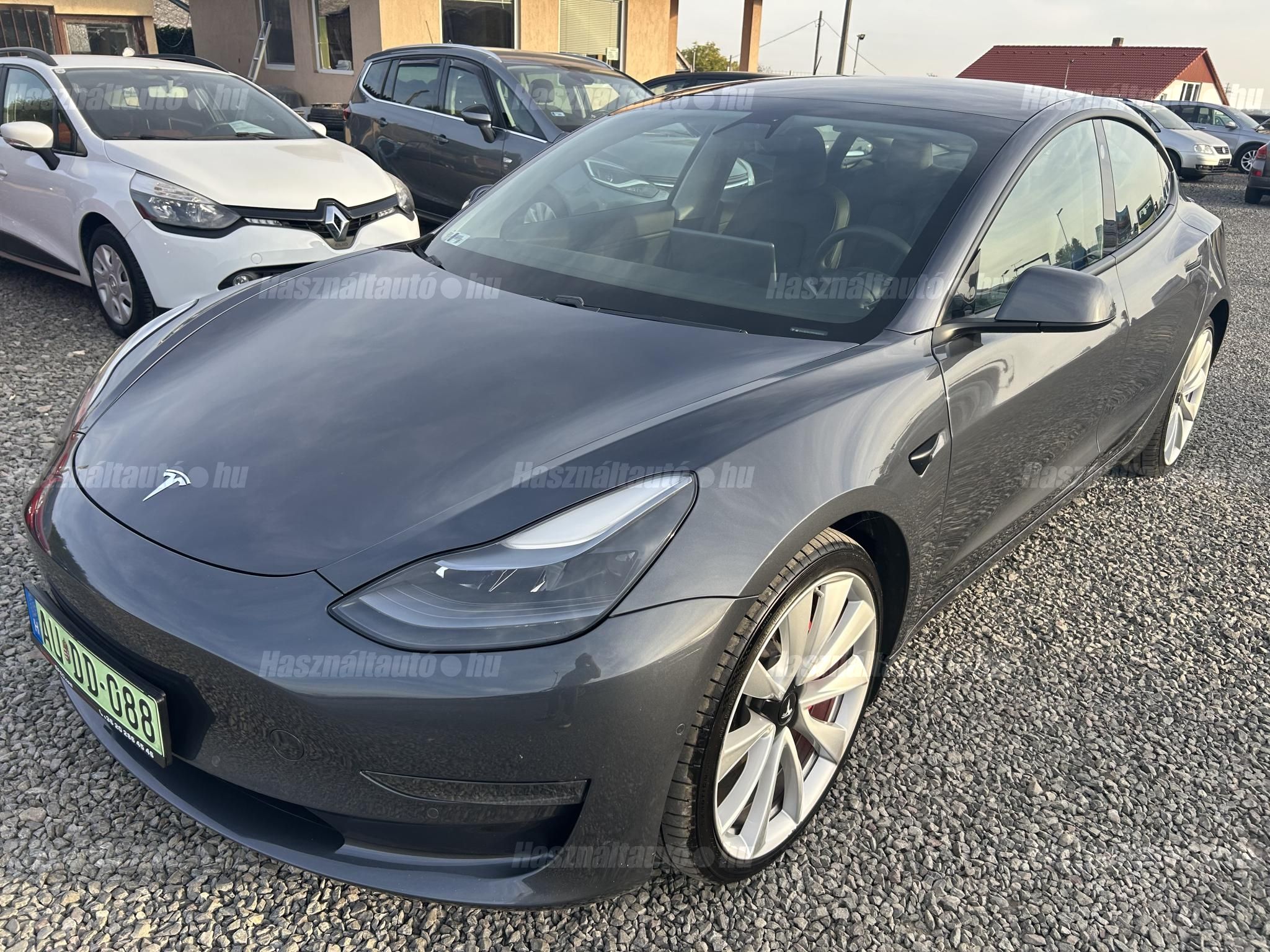 TESLA MODEL 3 2021 - 1