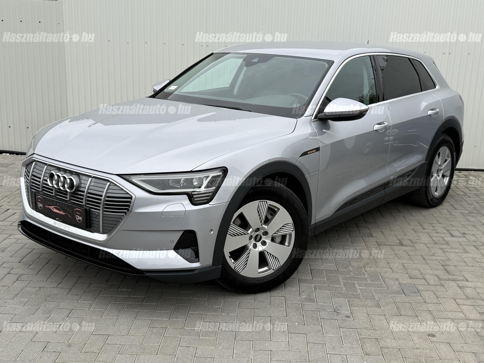 AUDI E-TRON 2021/2 - 1