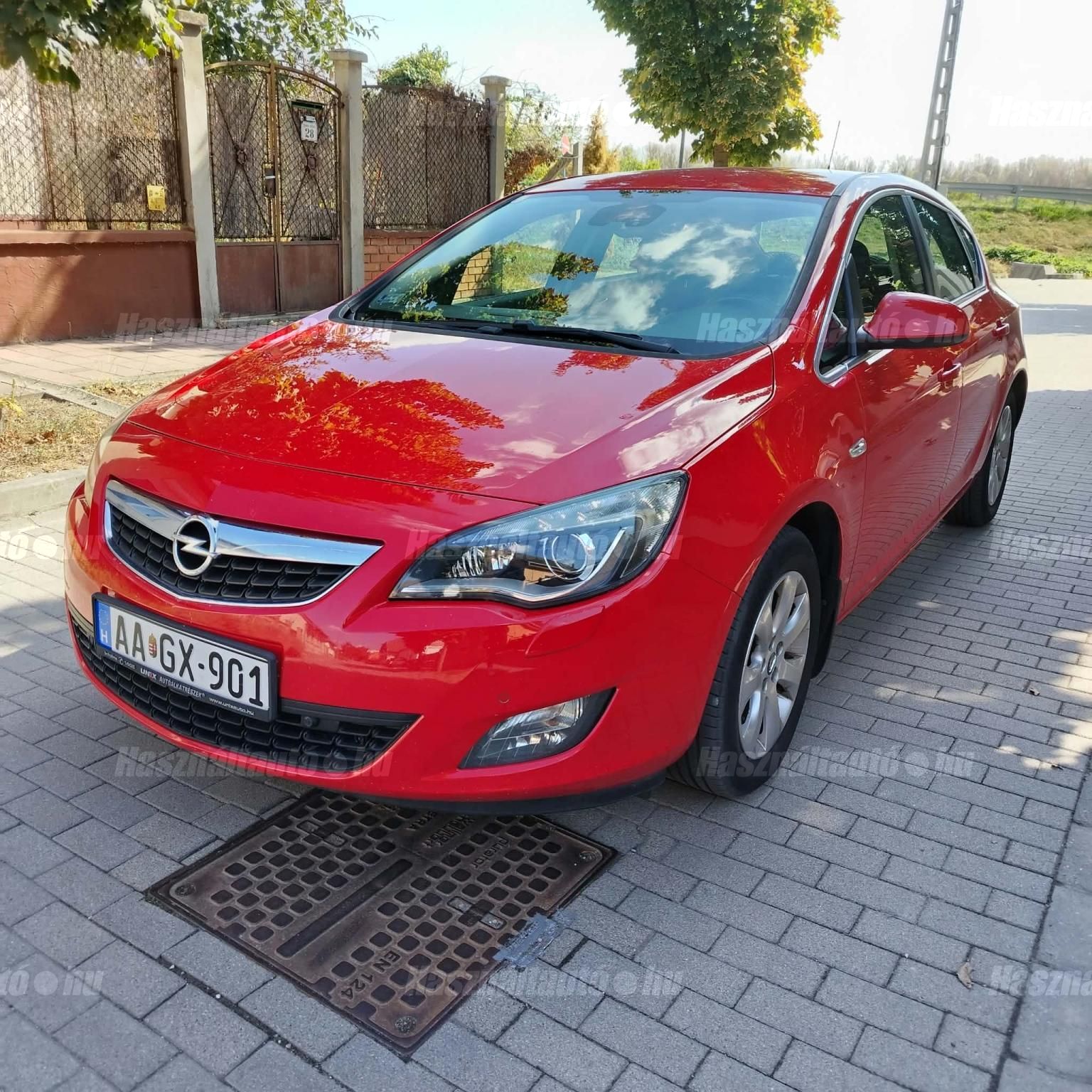 OPEL ASTRA J 2011/11 - 1