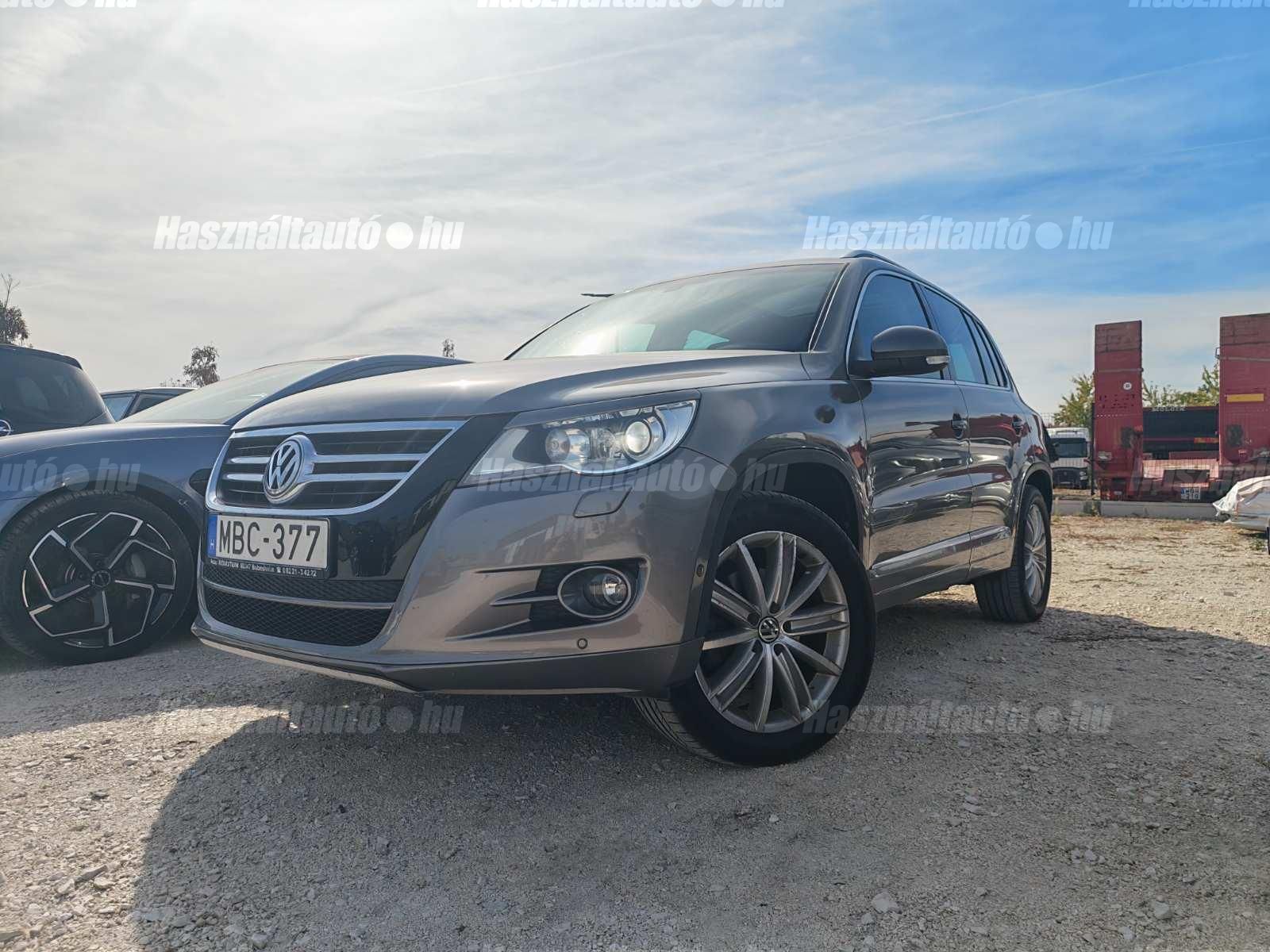 VOLKSWAGEN TIGUAN 2009 - 1