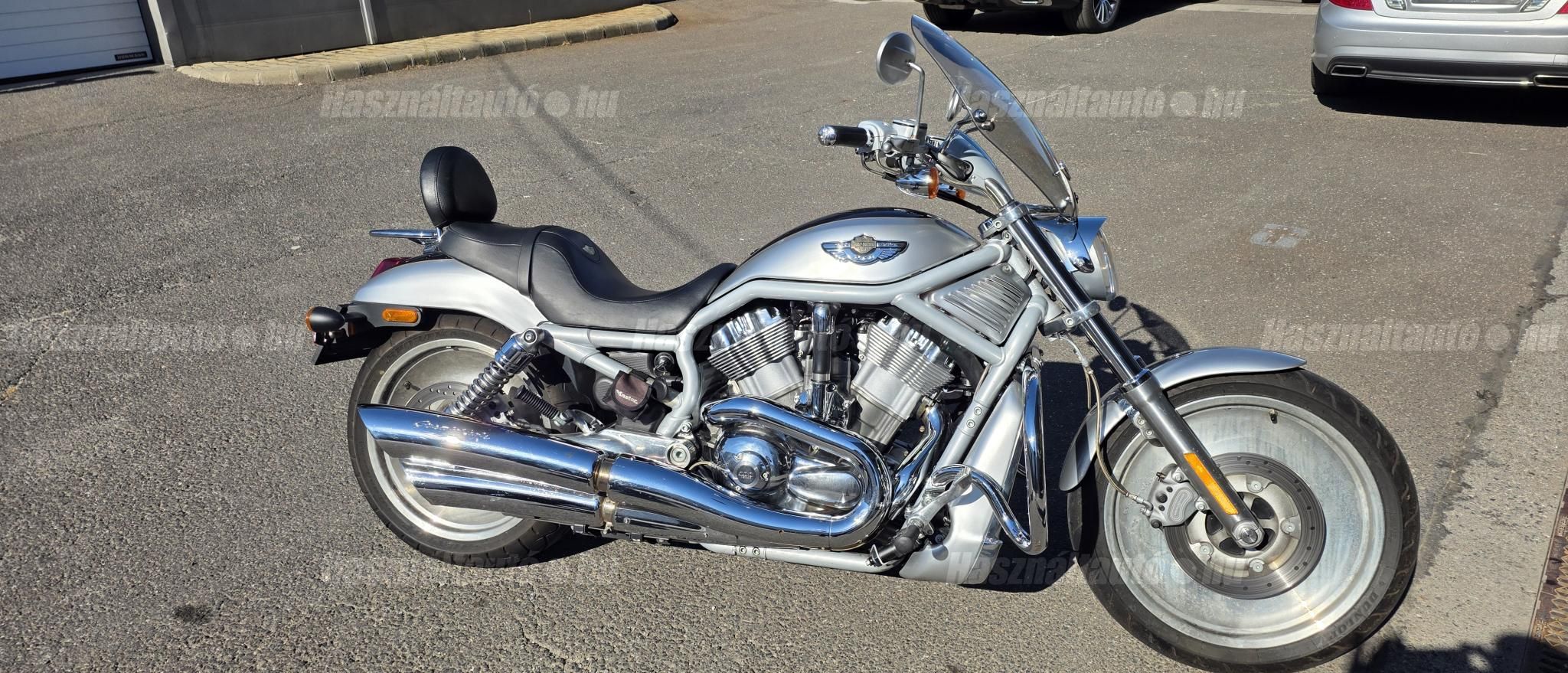 HARLEY-DAVIDSON V-ROD 2003/5 - 1