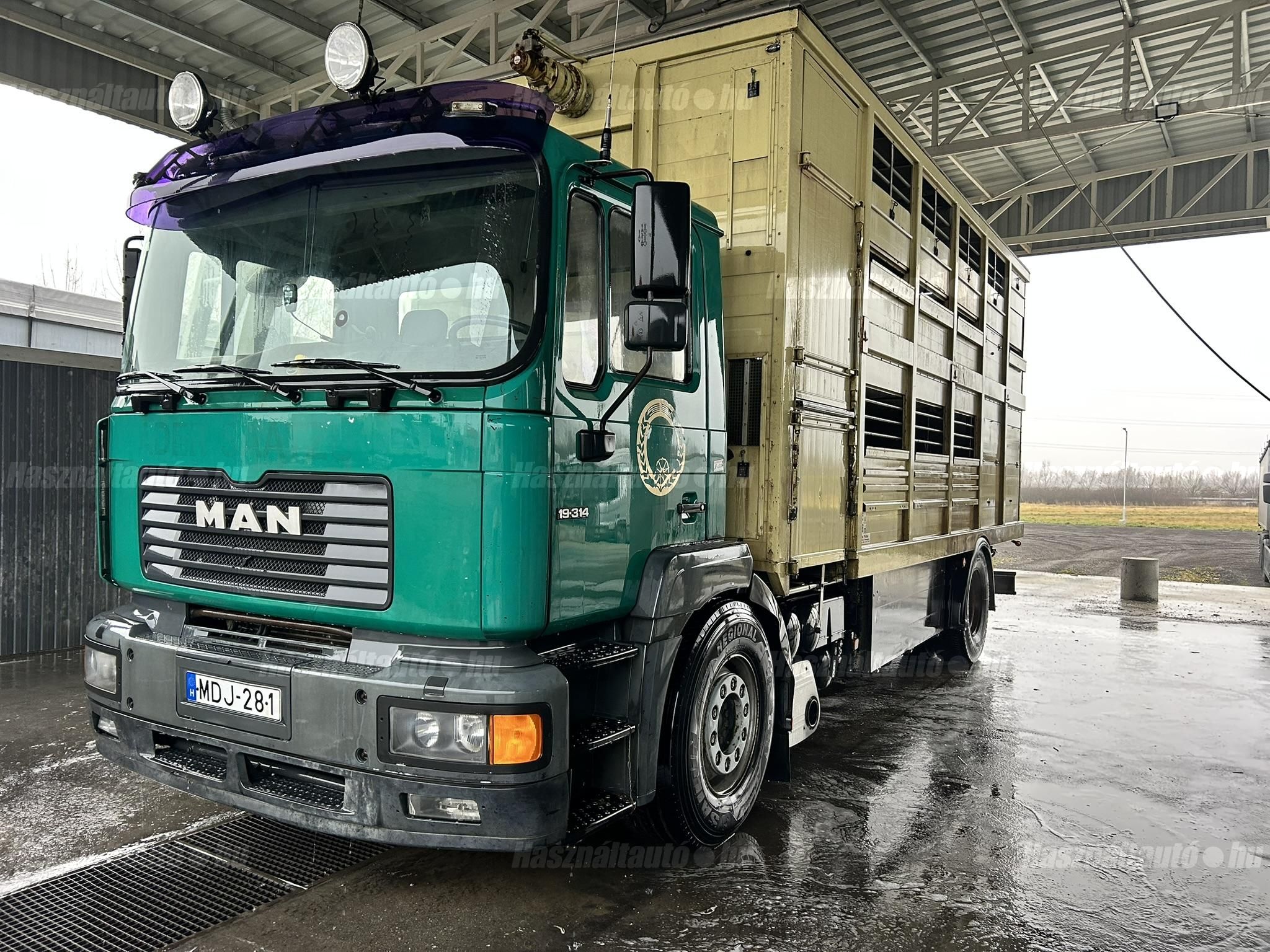 MAN 2000/12 - 1