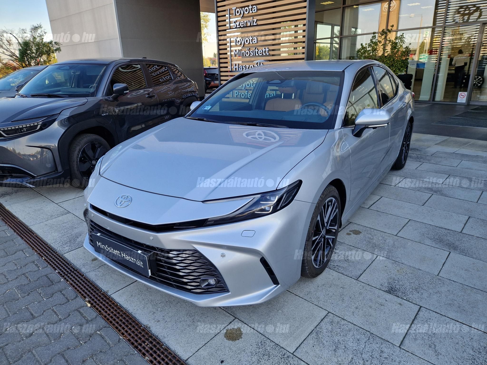 TOYOTA CAMRY 2026 - 1