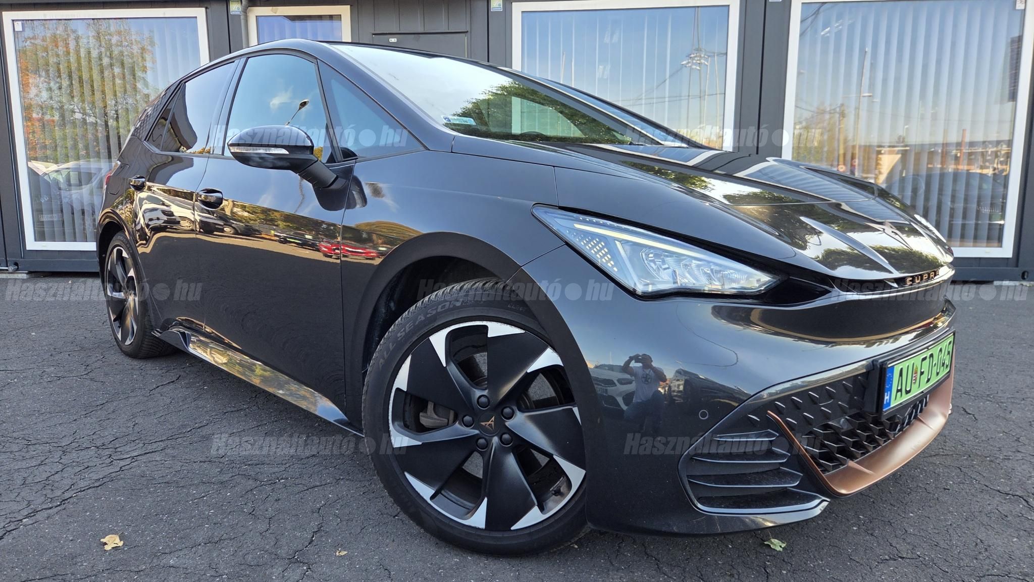 CUPRA BORN 2023/10 - 1