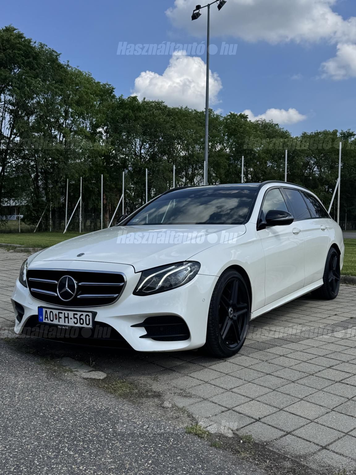 MERCEDES-BENZ E 220 2017/5 - 1