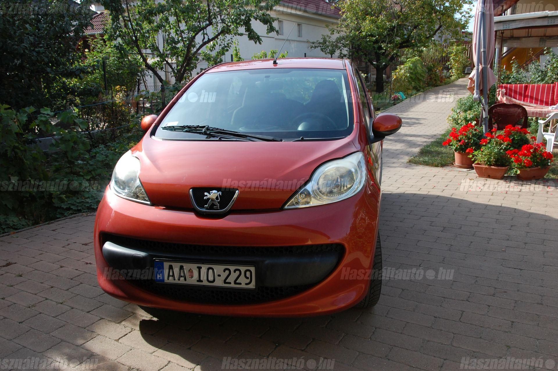 PEUGEOT 107 2009/4 - 1