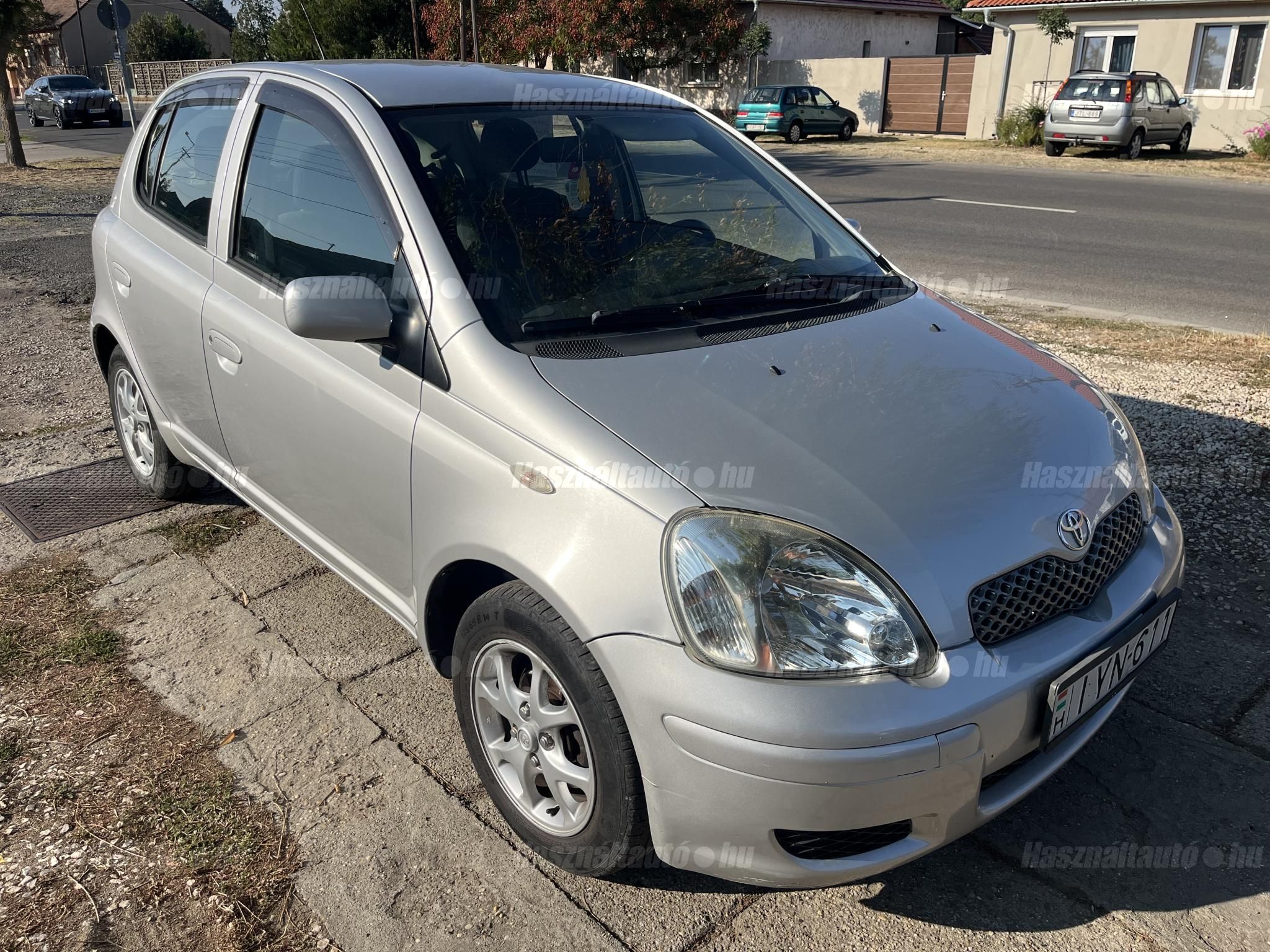 TOYOTA YARIS 2004/1 - 1