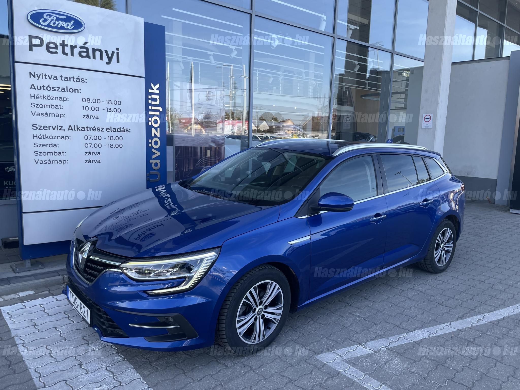RENAULT MEGANE 2022/9 - 1
