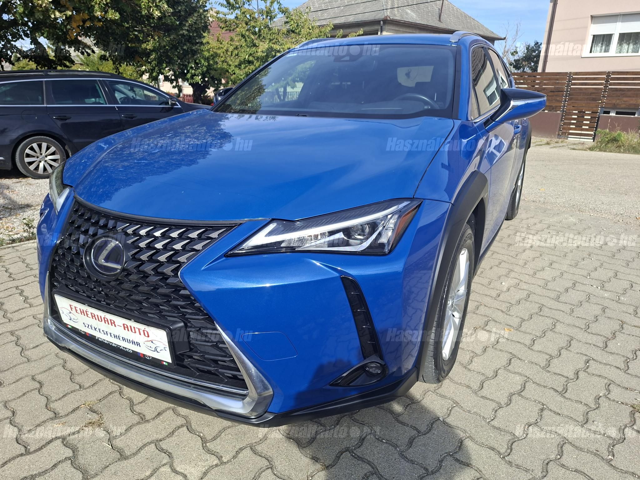 LEXUS UX 2021/6 - 1