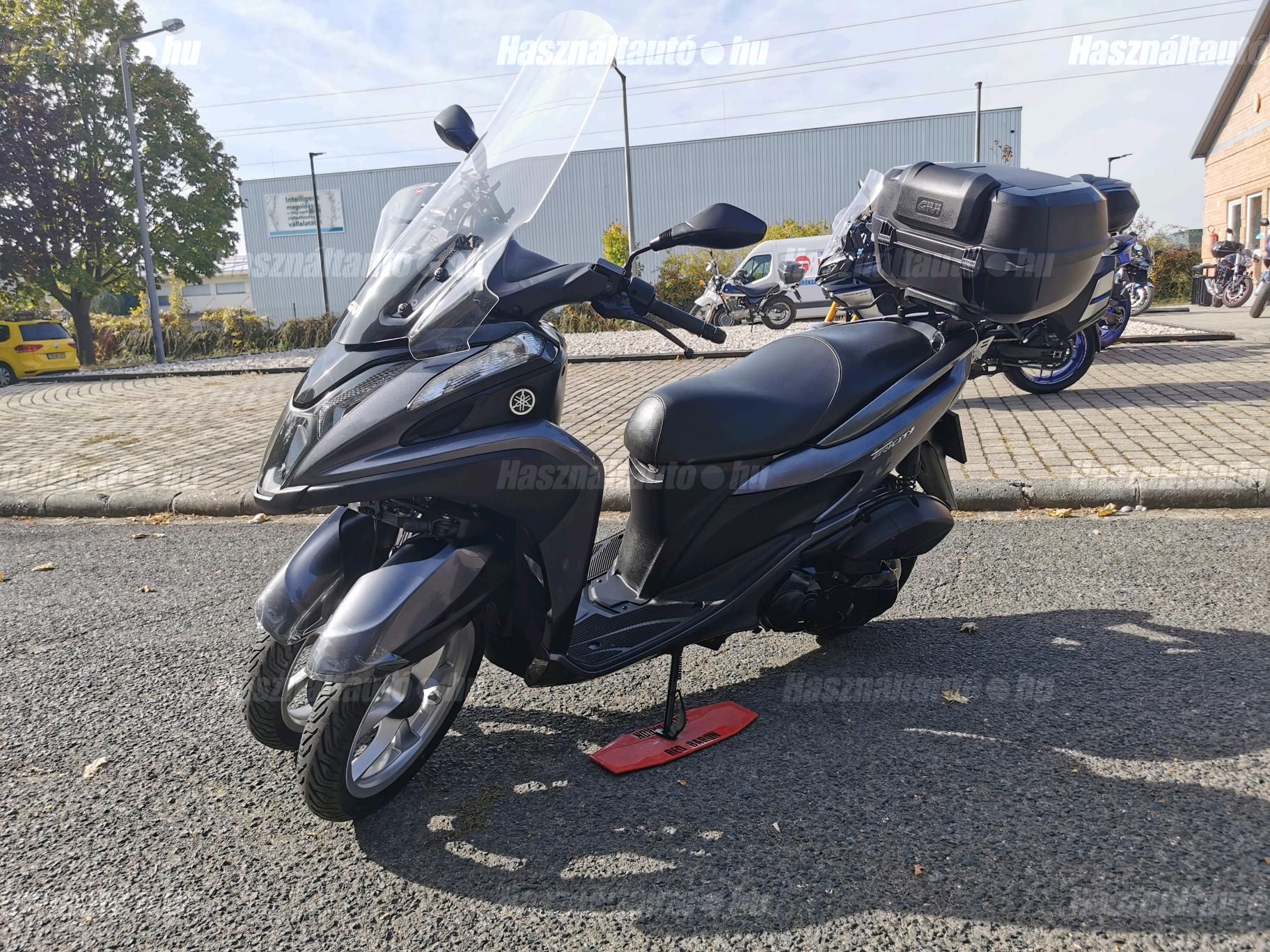 YAMAHA TRICITY 125 2015 - 1