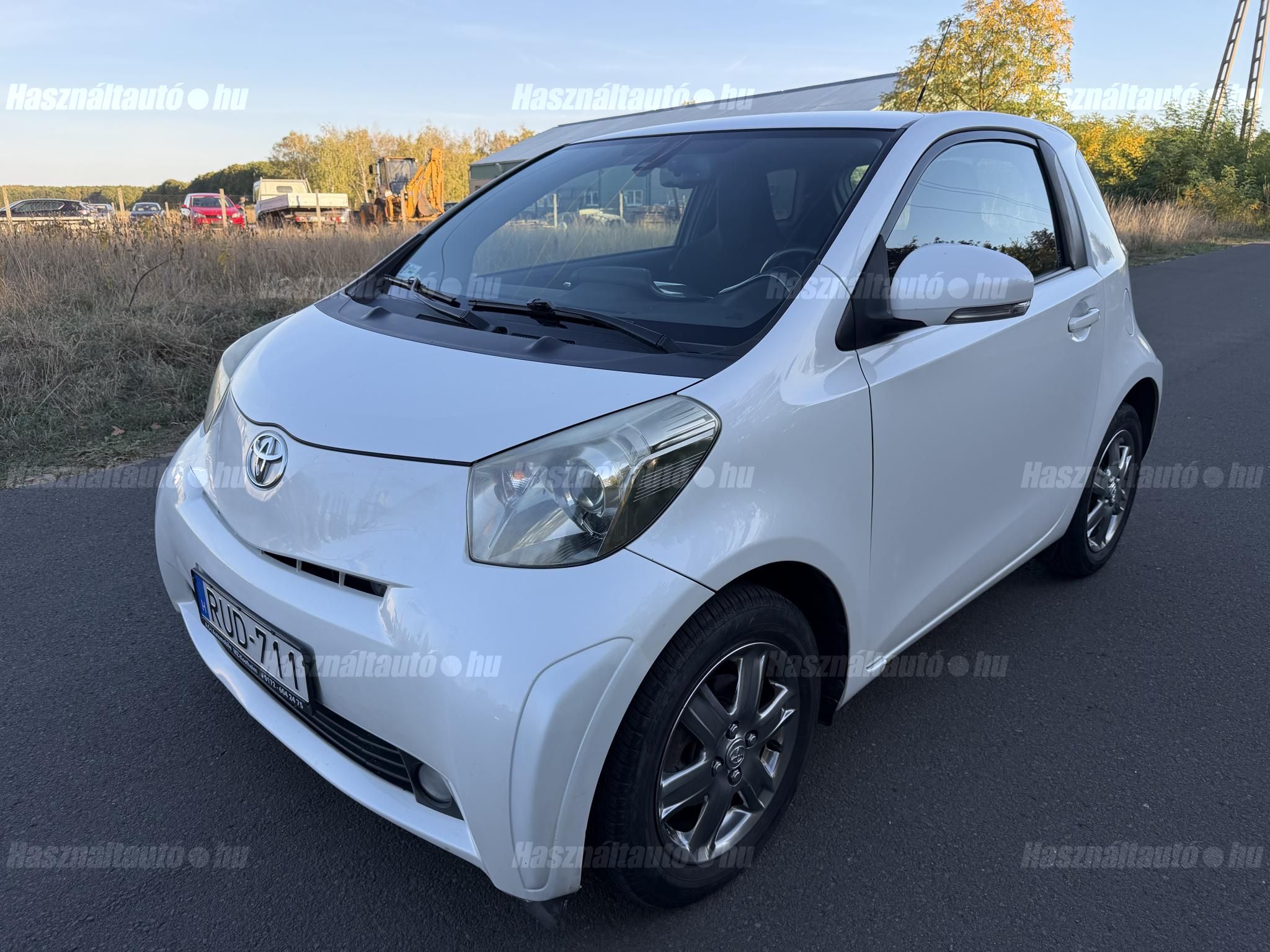 TOYOTA IQ 2009/1 - 1