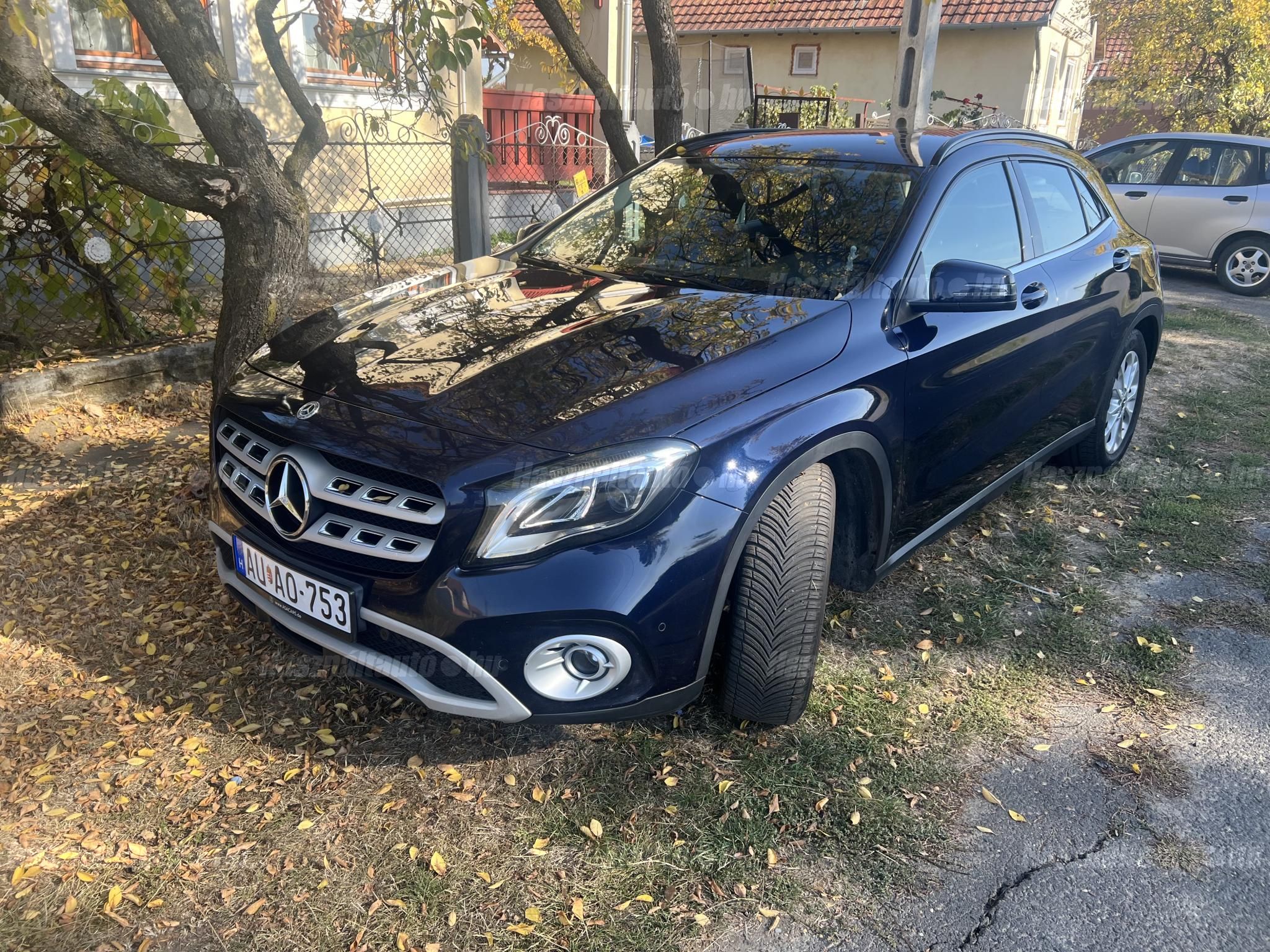 MERCEDES-BENZ 200 2018/11 - 1