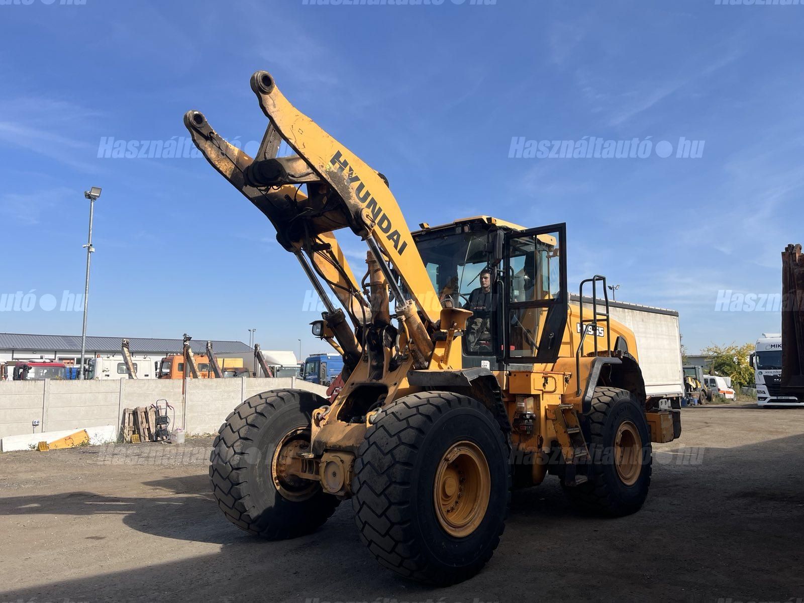 HYUNDAI 2019/5 - 1
