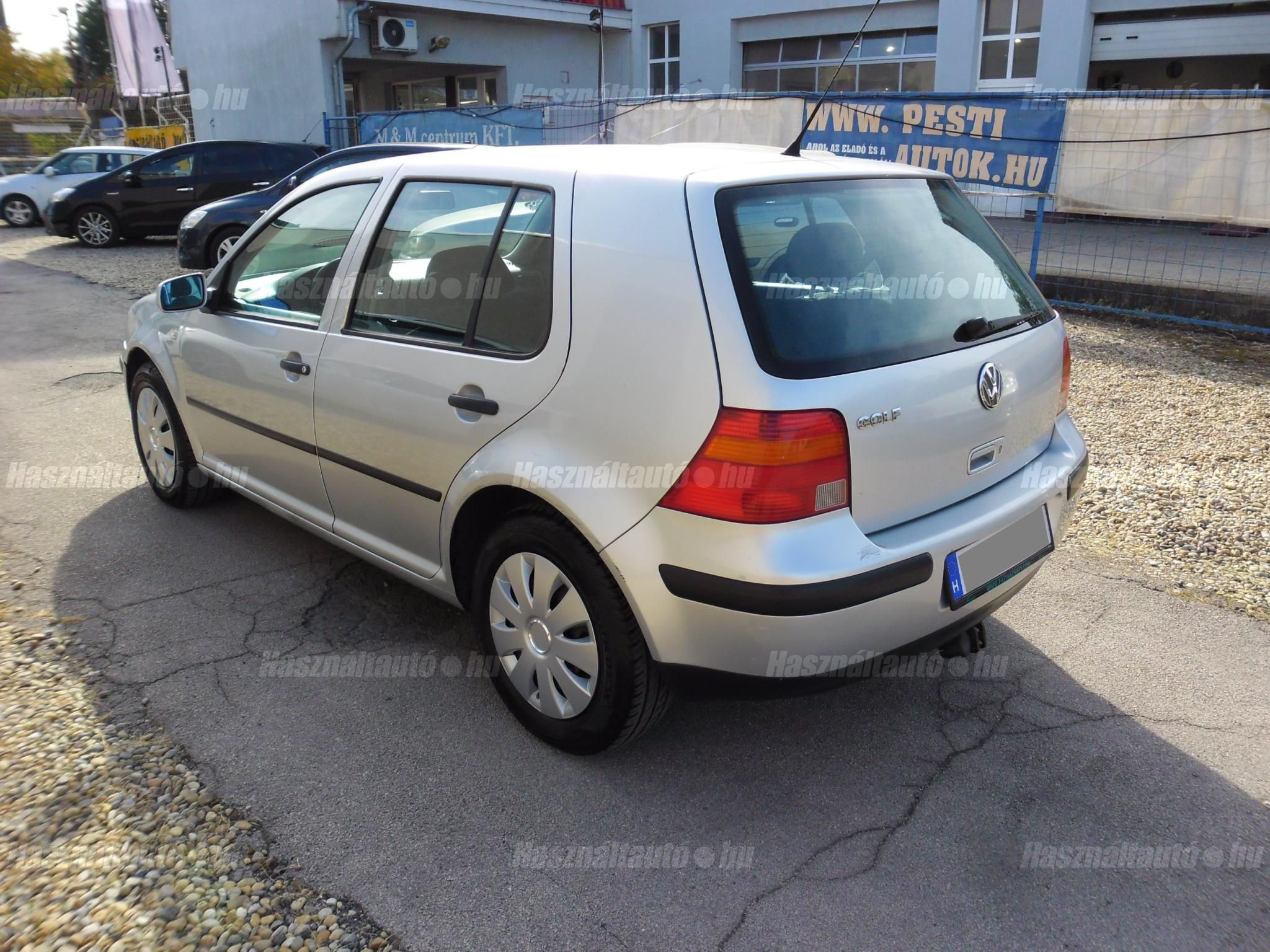 VOLKSWAGEN GOLF IV 2001/6 - 1