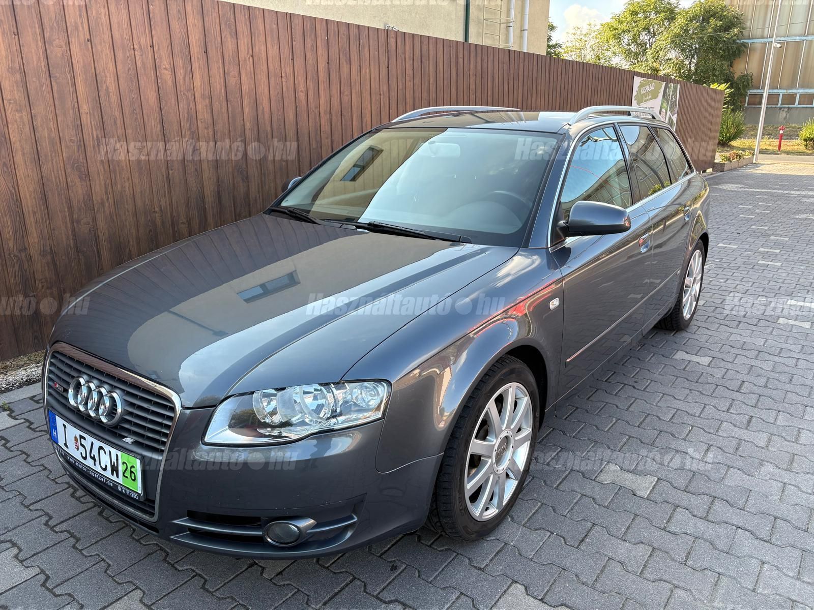 AUDI A4 2007/7 - 1