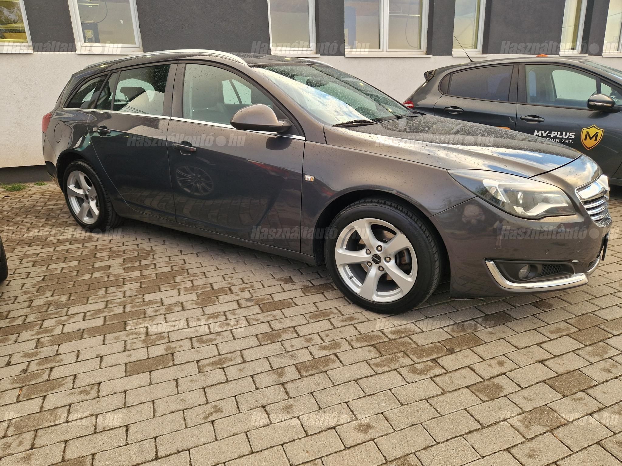 OPEL INSIGNIA 2014/10 - 1
