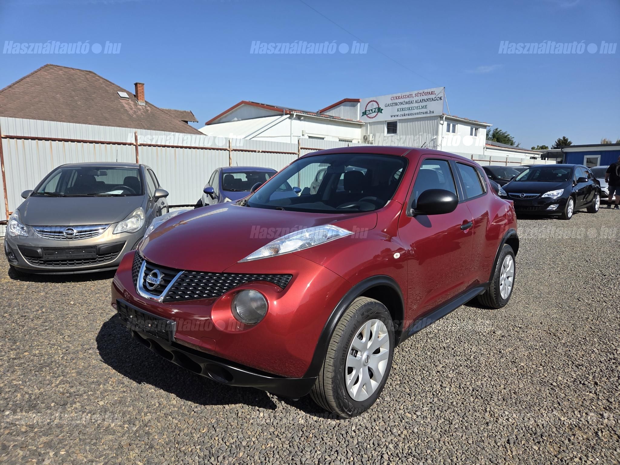 NISSAN JUKE 2012/8 - 1