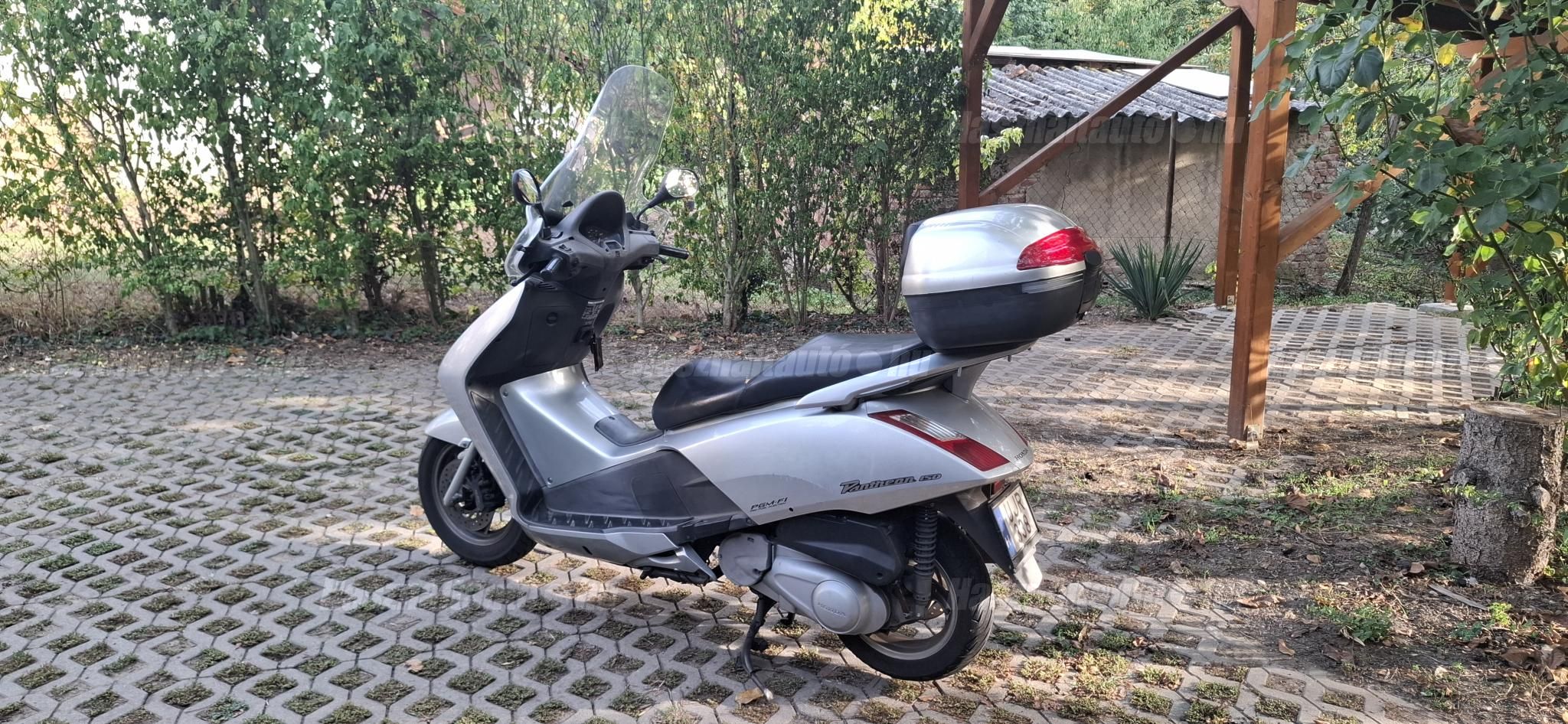 HONDA PANTHEON 150 2003/11 - 1