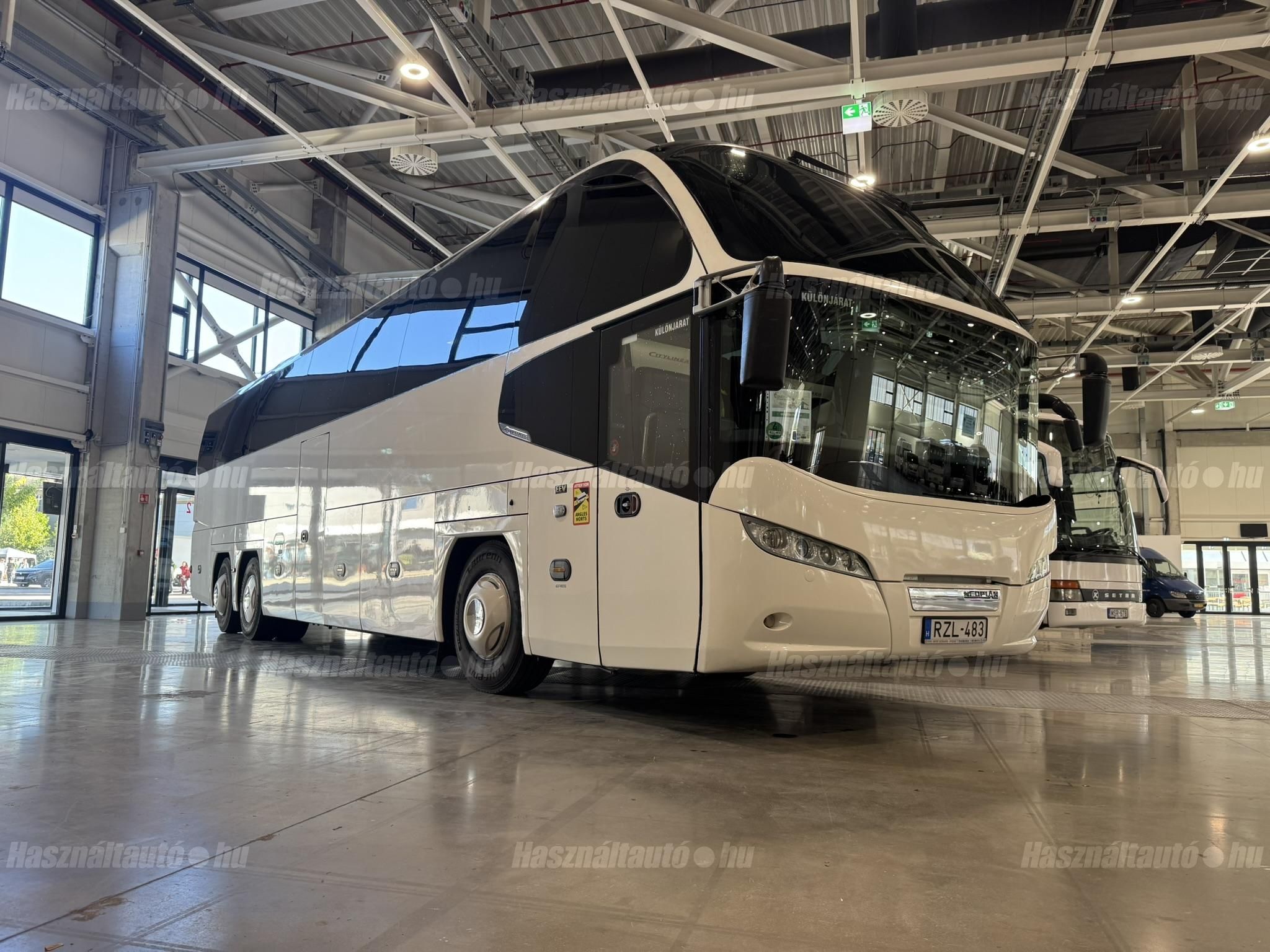 NEOPLAN 2007/7 - 1