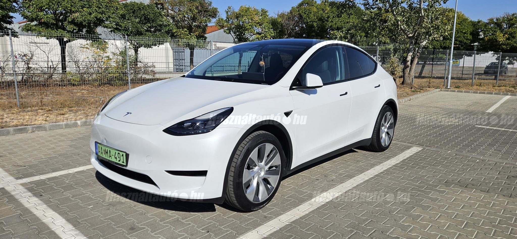 TESLA MODEL Y 2023/3 - 1