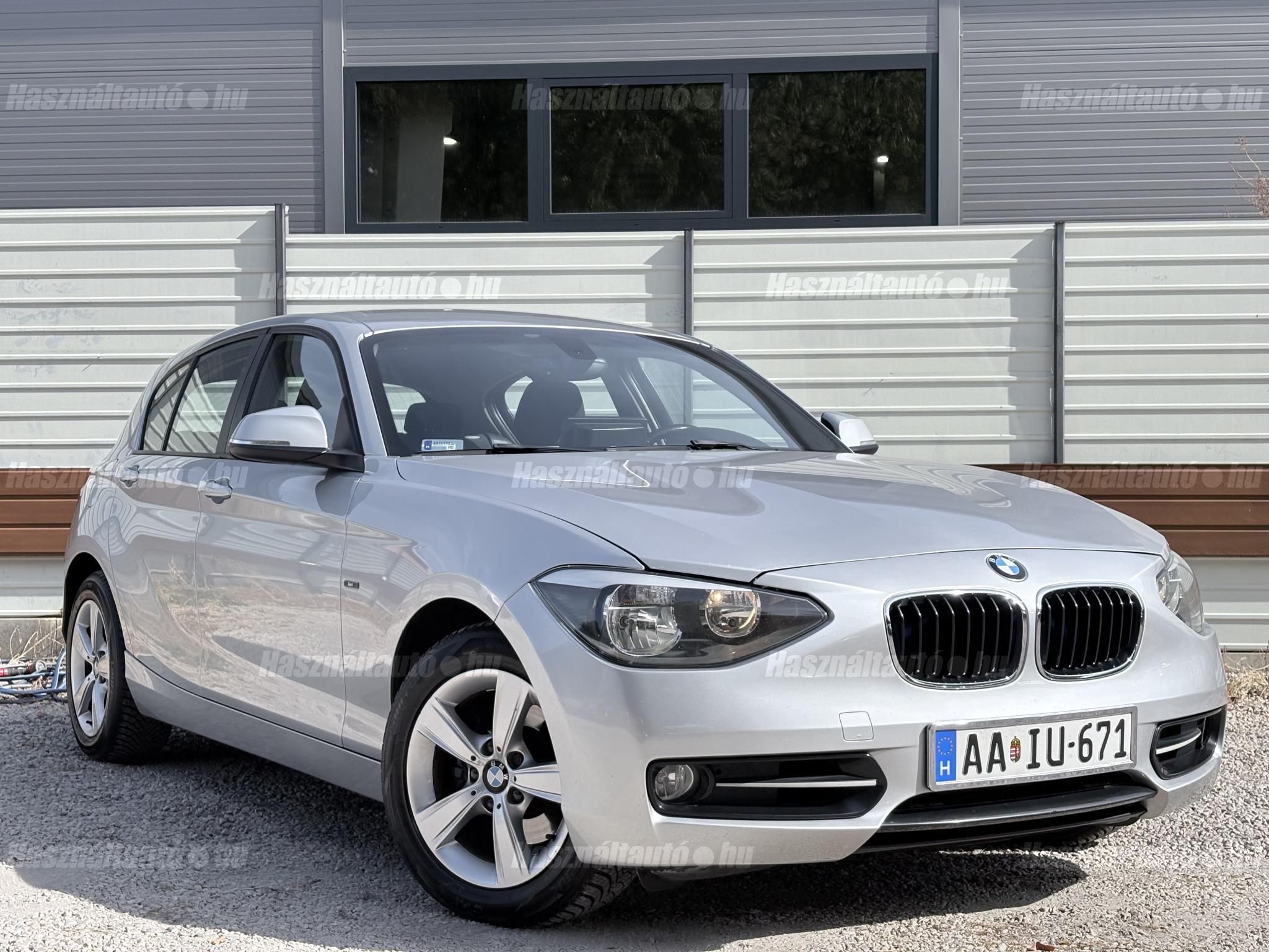 BMW 120 2011/10 - 1