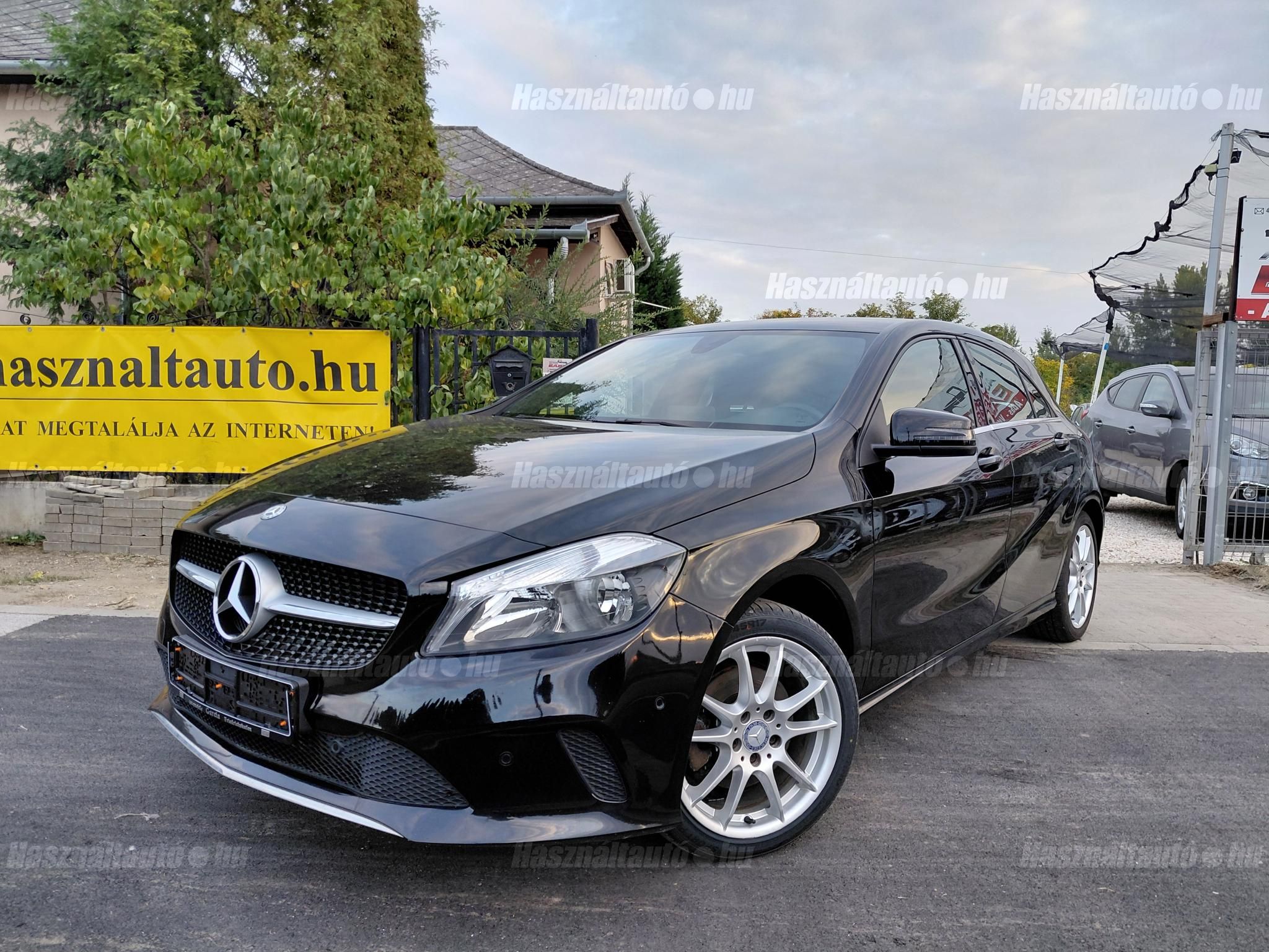 MERCEDES-BENZ A 180 2017/7 - 1