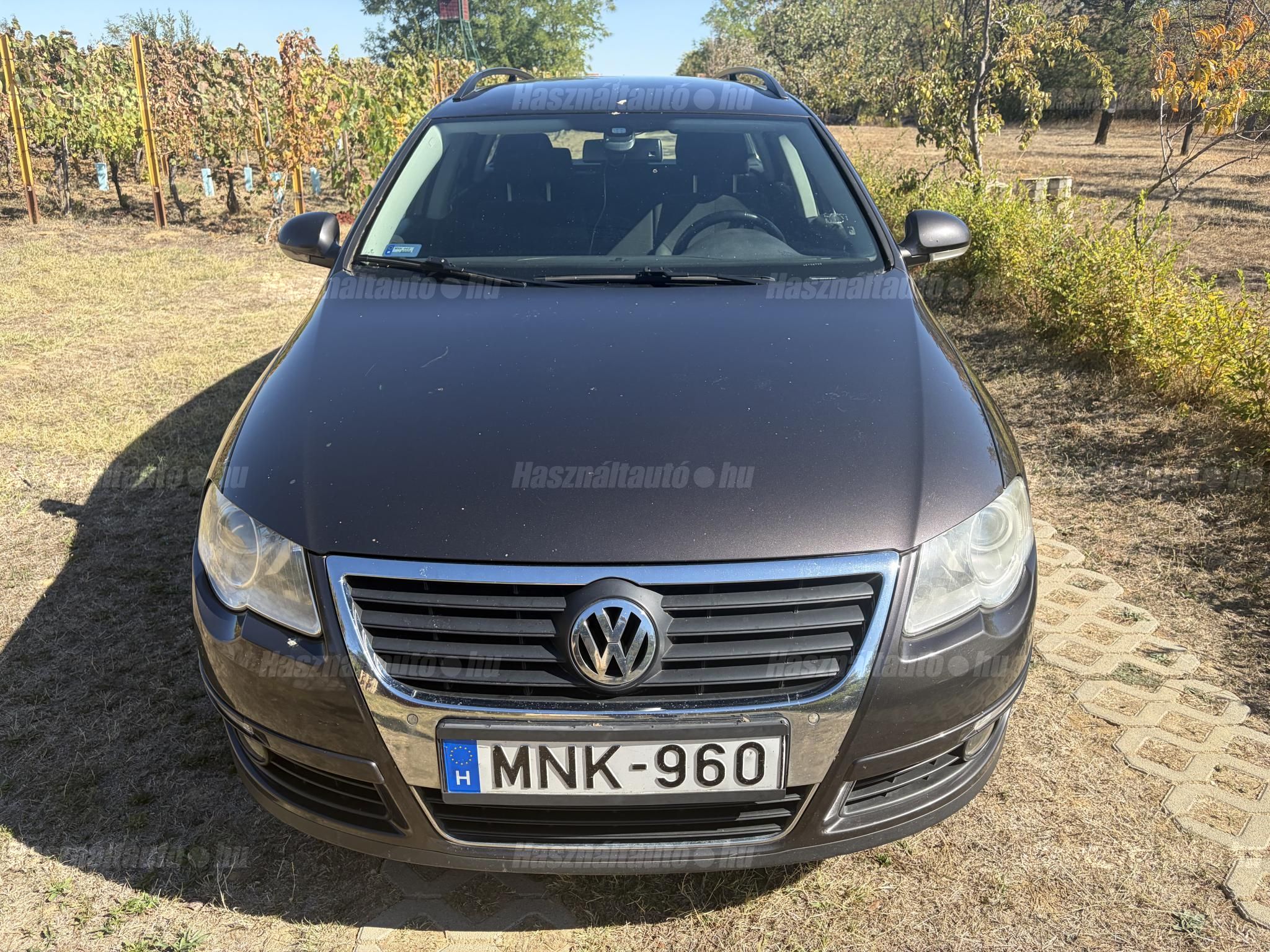 VOLKSWAGEN PASSAT 2010/8 - 1