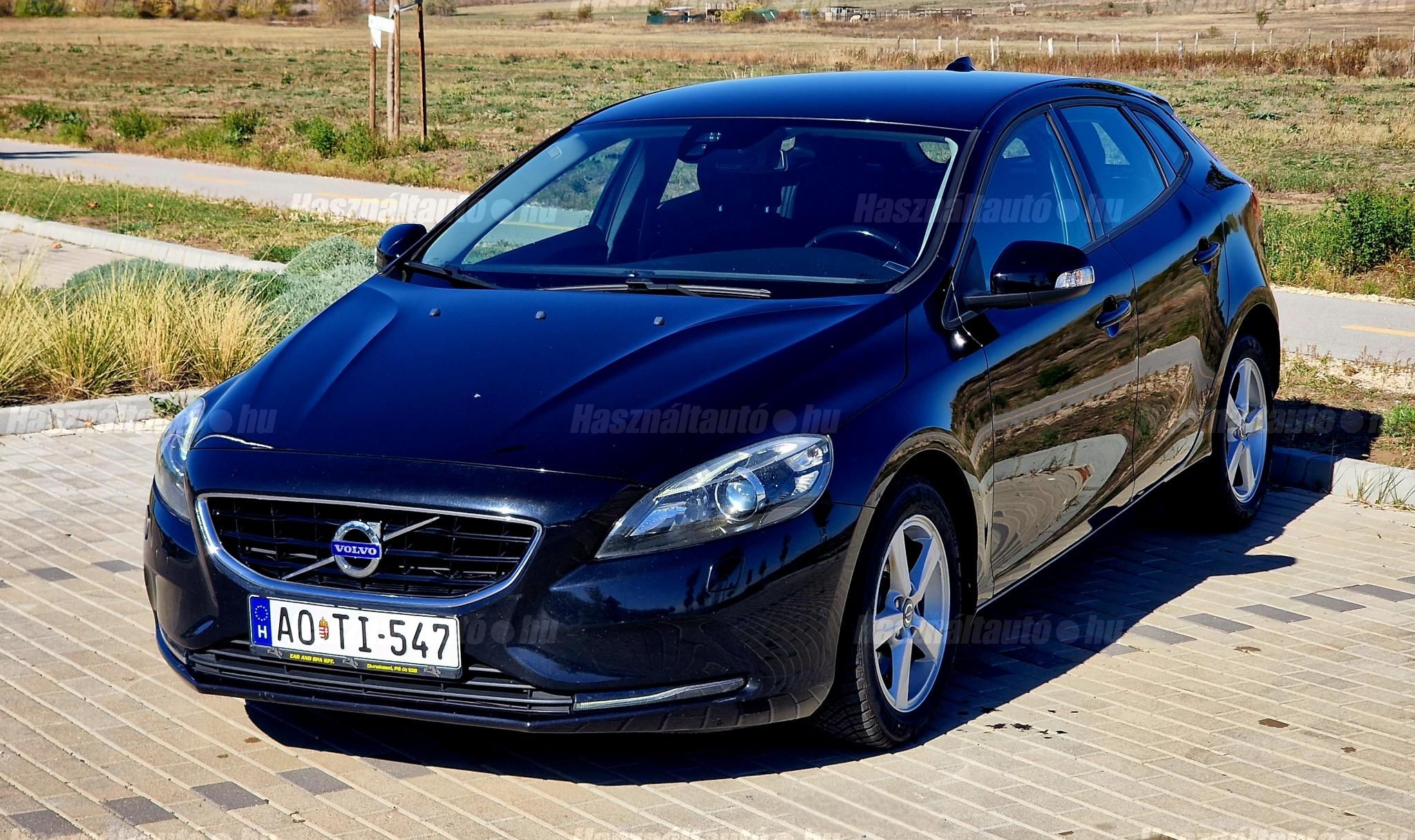 VOLVO V40 2014/9 - 1
