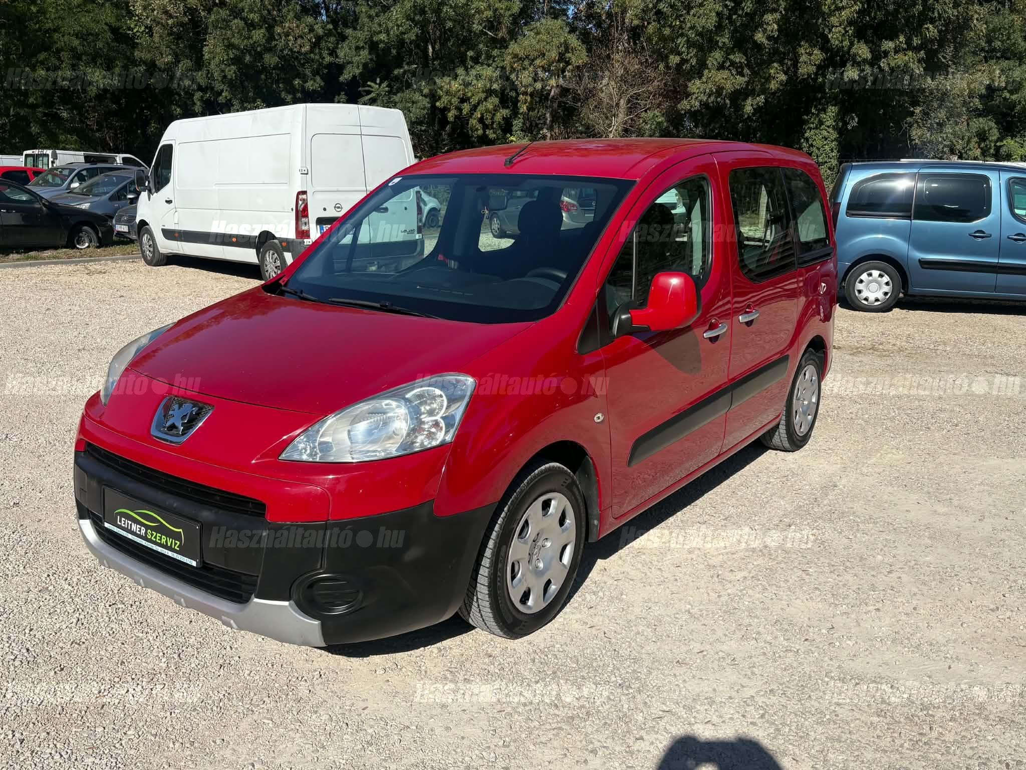 PEUGEOT PARTNER 2010/5 - 1