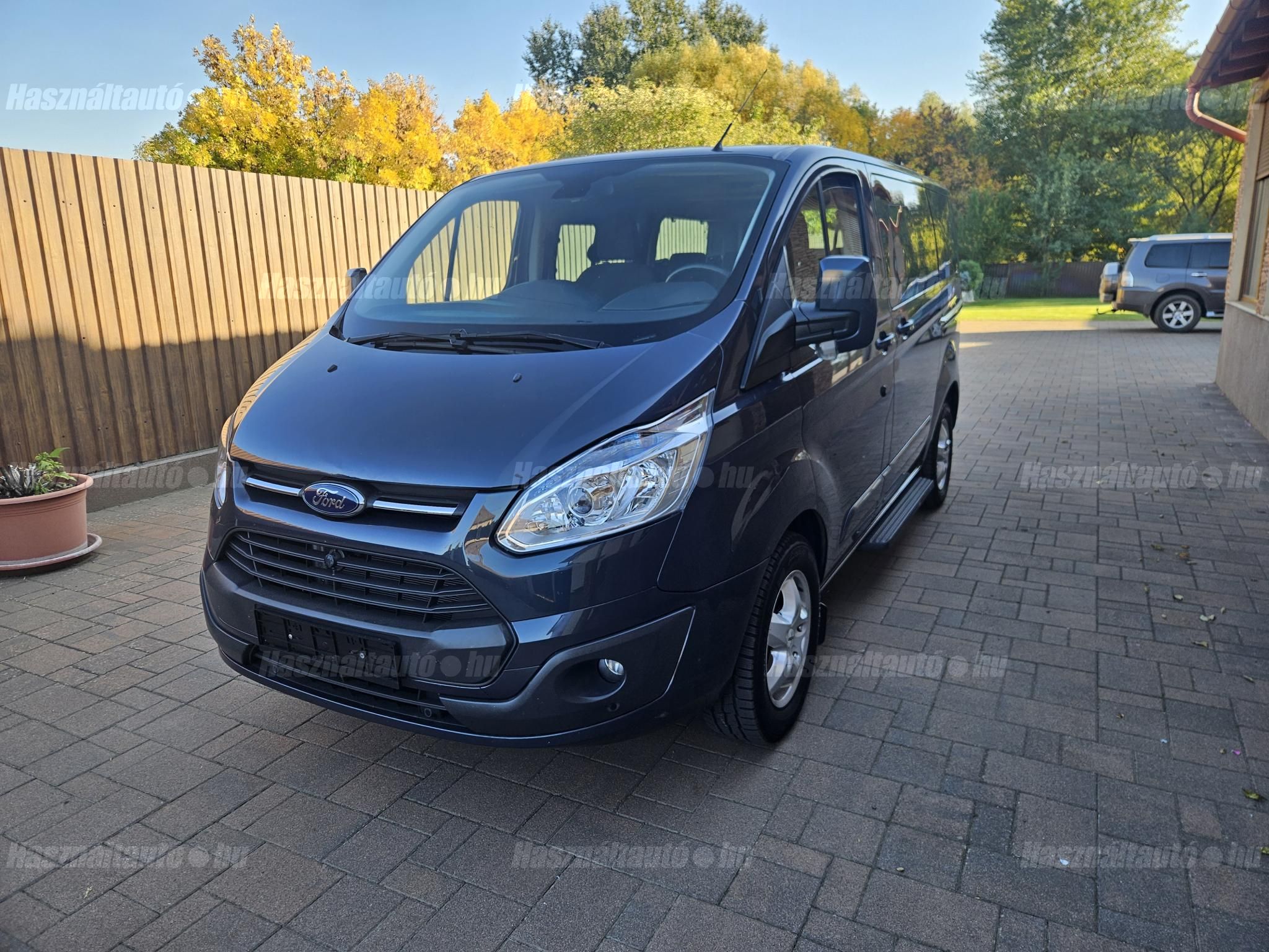 FORD TOURNEO 2013/6 - 1